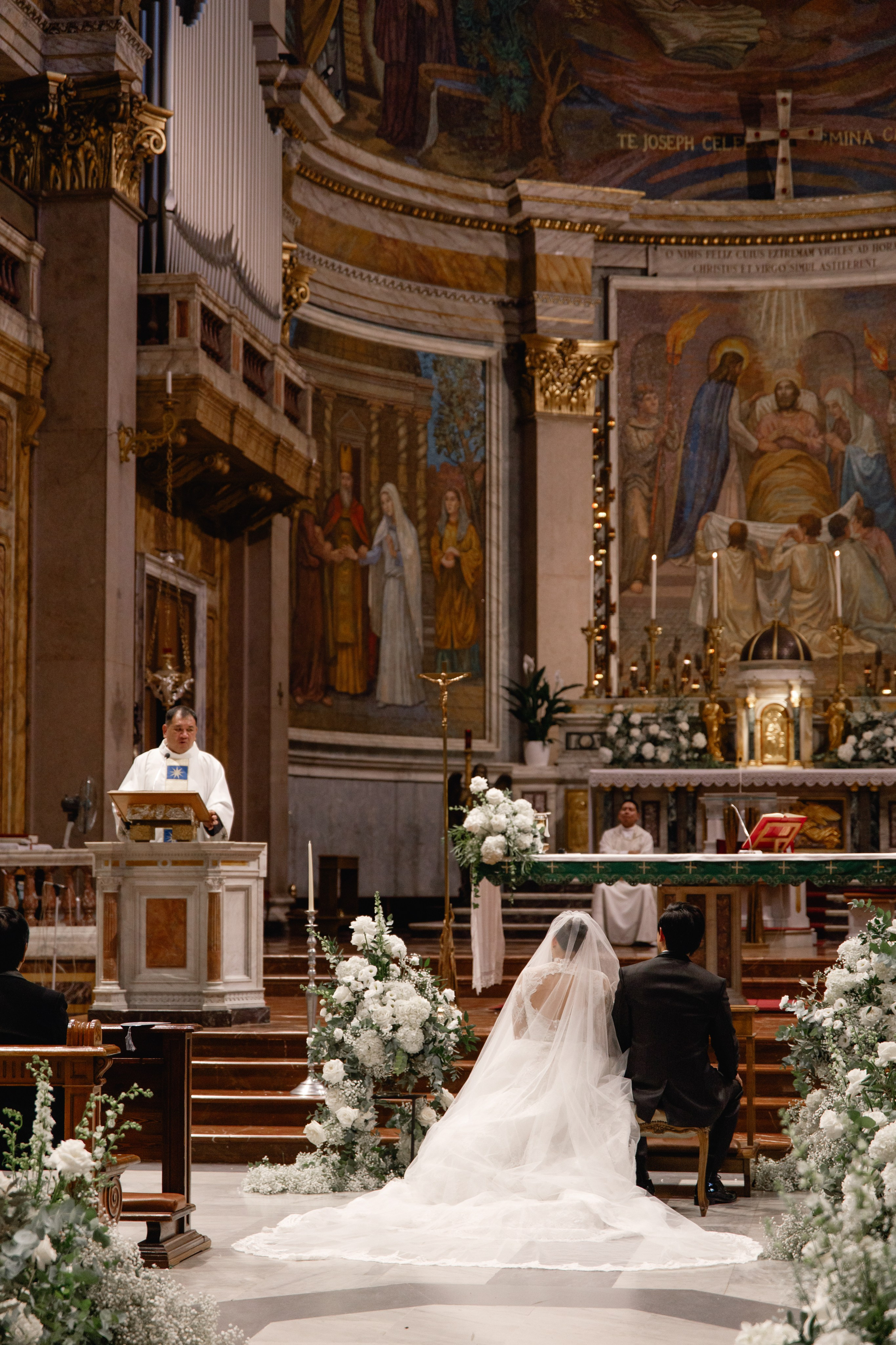 Wedding photographer Italy Rome, Tuscany, Lake Como, Sicily, Puglia. Wedding Photographer Rome Tuscany Como Sicily Puglia Amalfy Italy- Oksana Savenchuk