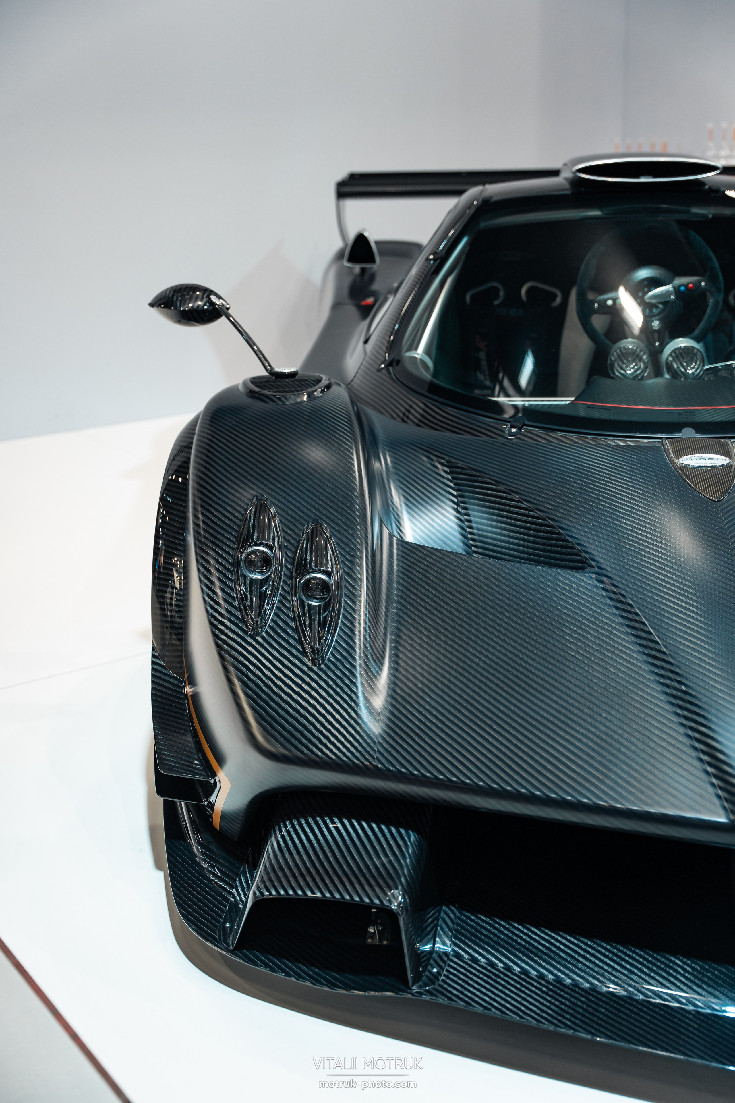 Retromobile 2025. Photographer in Paris — Vitalii Motruk