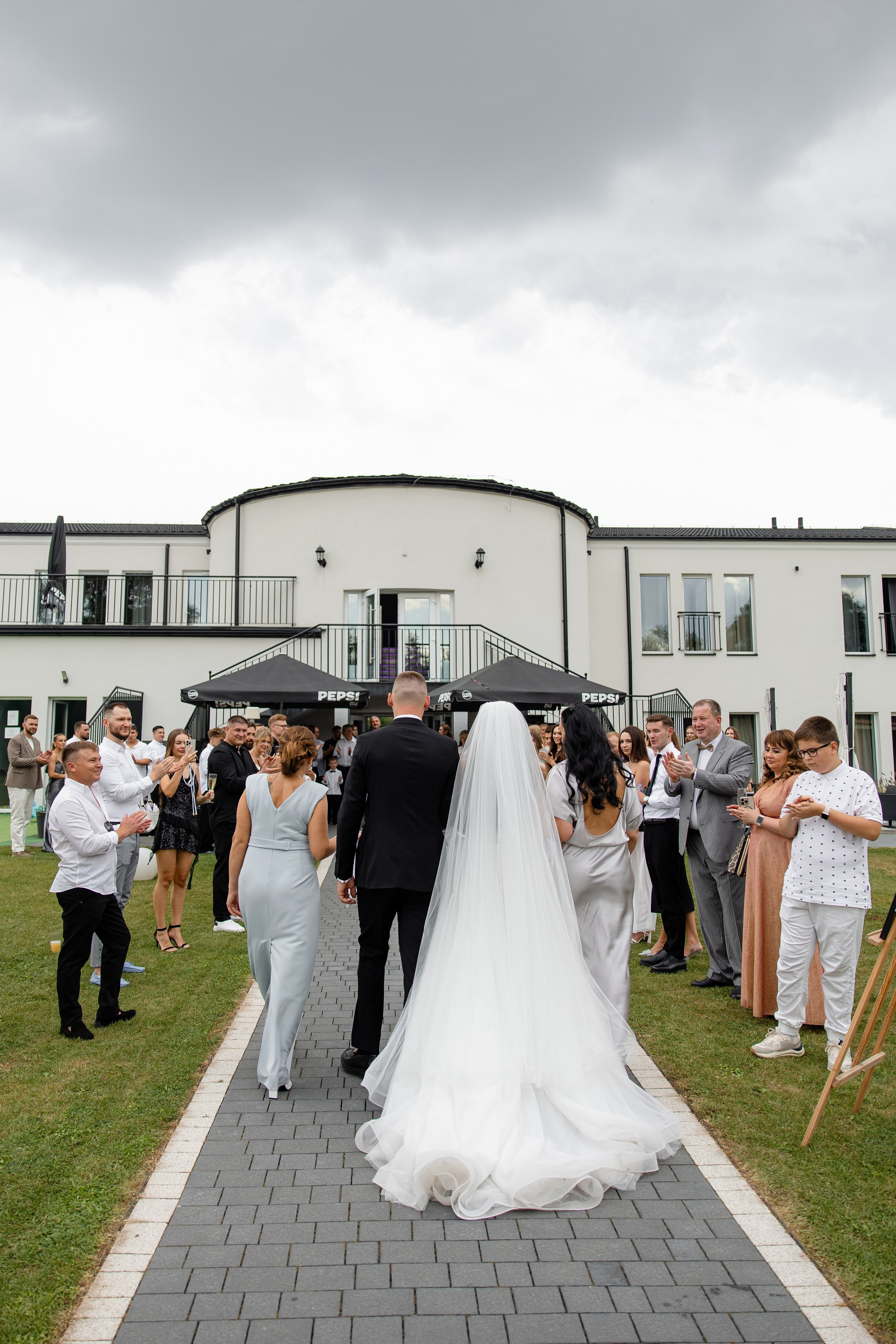 Артур + Анастасія. Весільний, сімейний фотограф Варшава