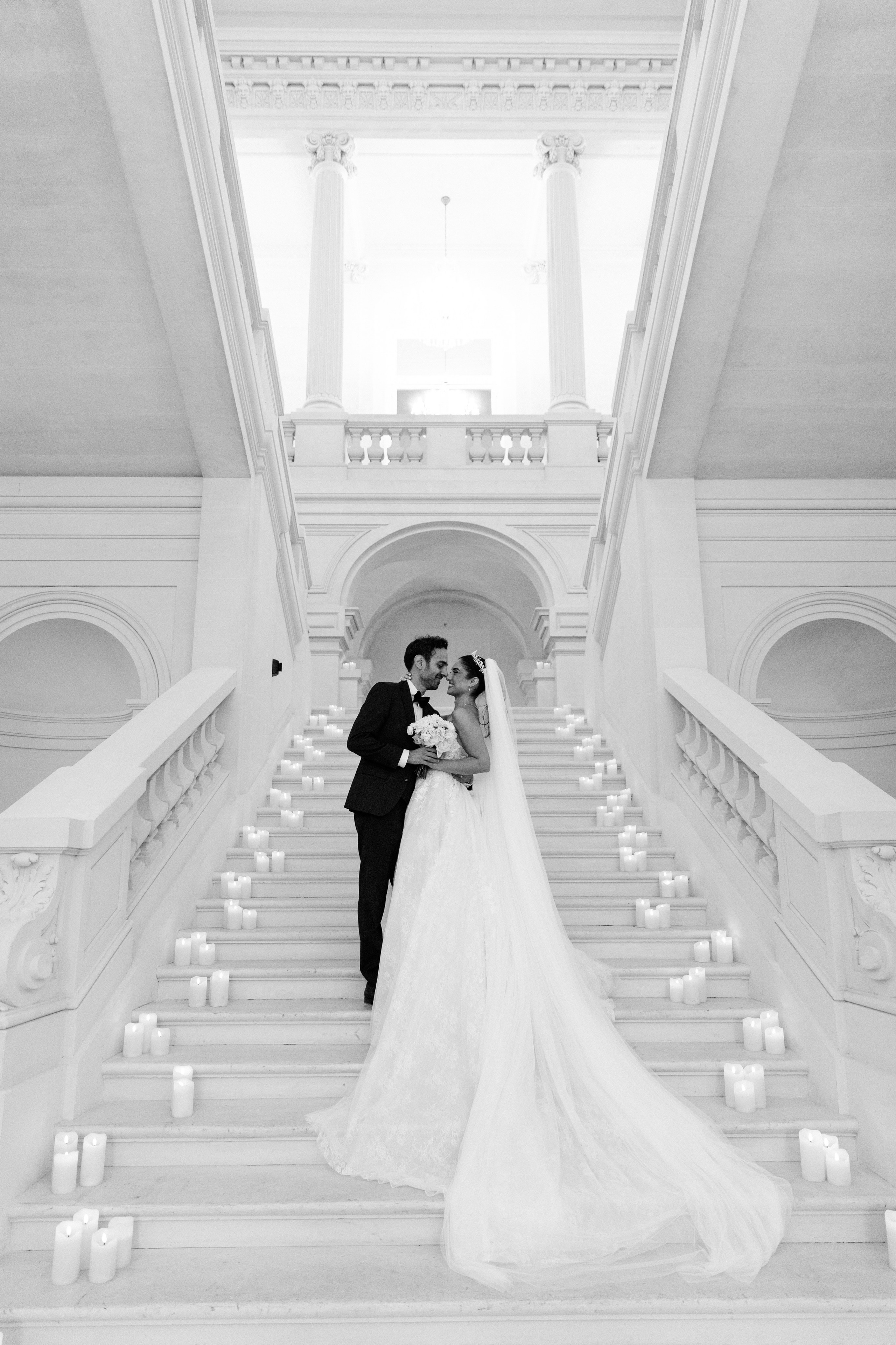 Chloe & Romeo. Photographer in Paris