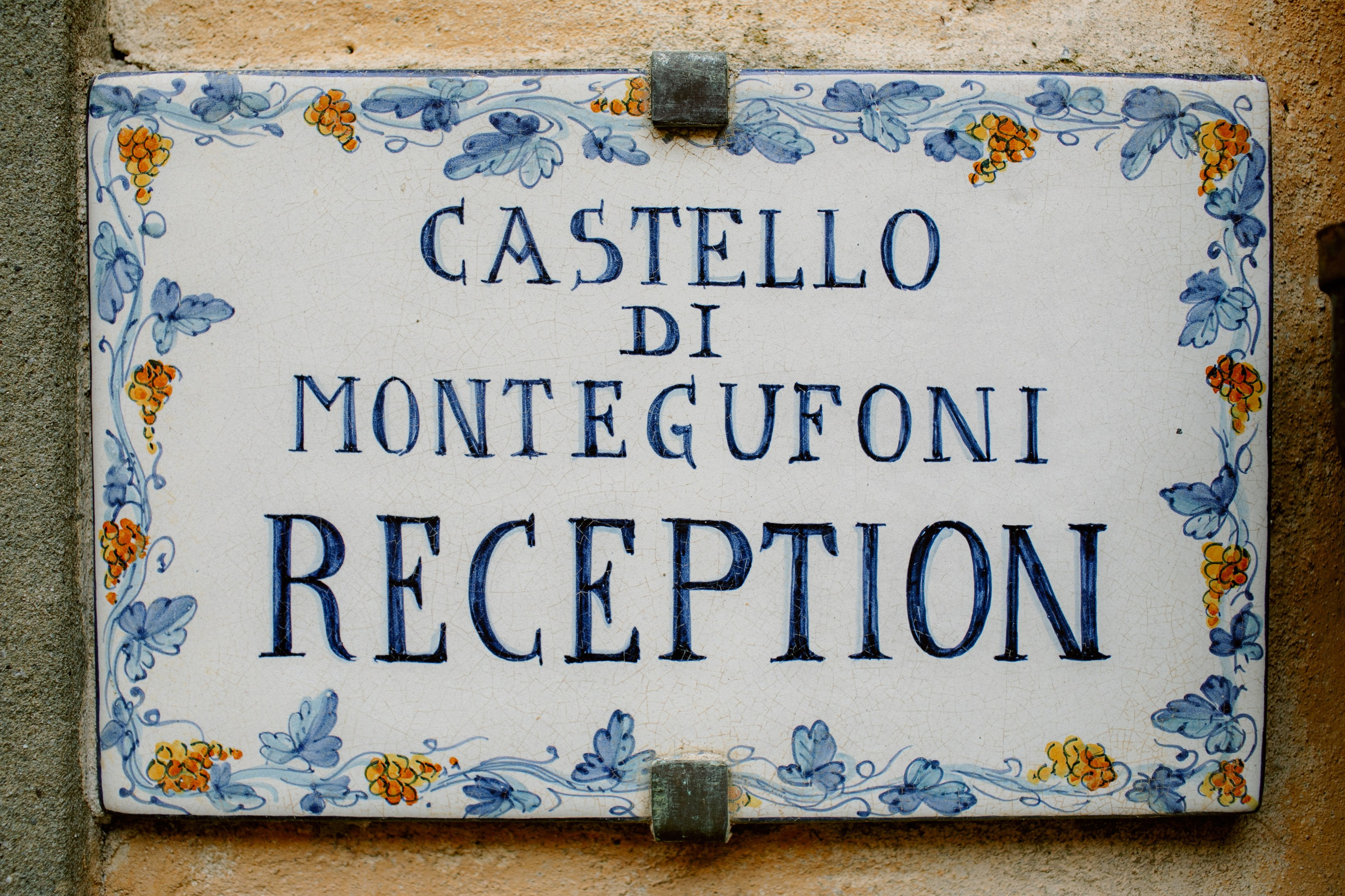 Tuscany Castello di Montegufoni wedding. Iurkovski PHOTOGRAPHY in Europe. Luxury destination weddings and events