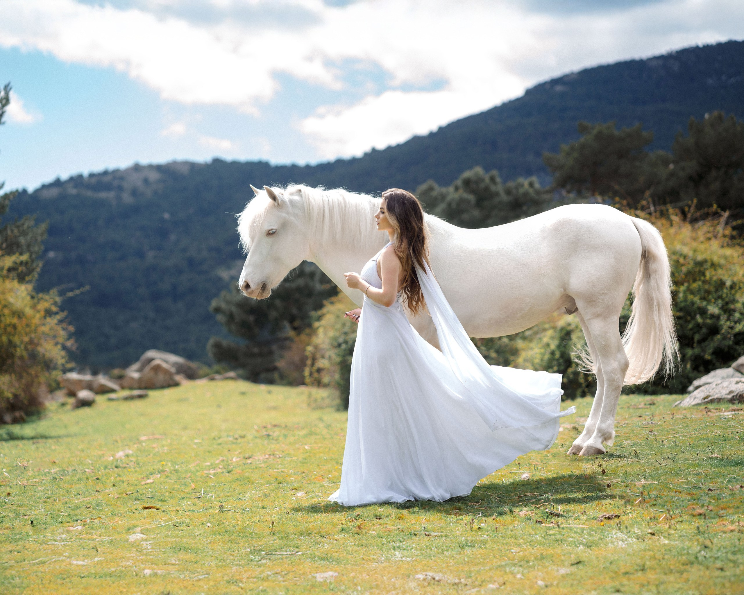 Конная фотосессия. Женские портреты в Мадриде — естественная красота и свет | Anna Maruleva