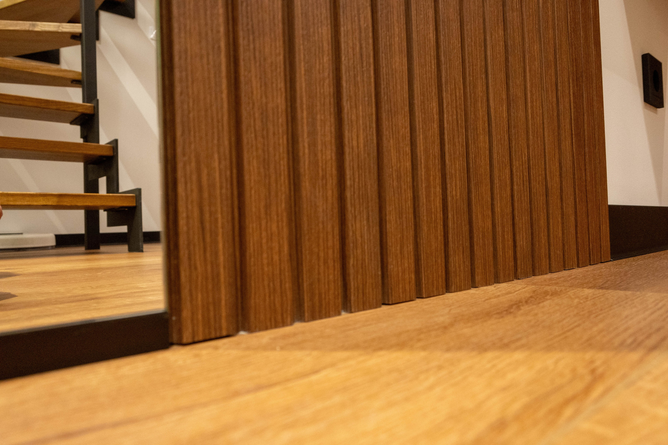 The apartment is on two levels. Fotograf Dmitrii Donets