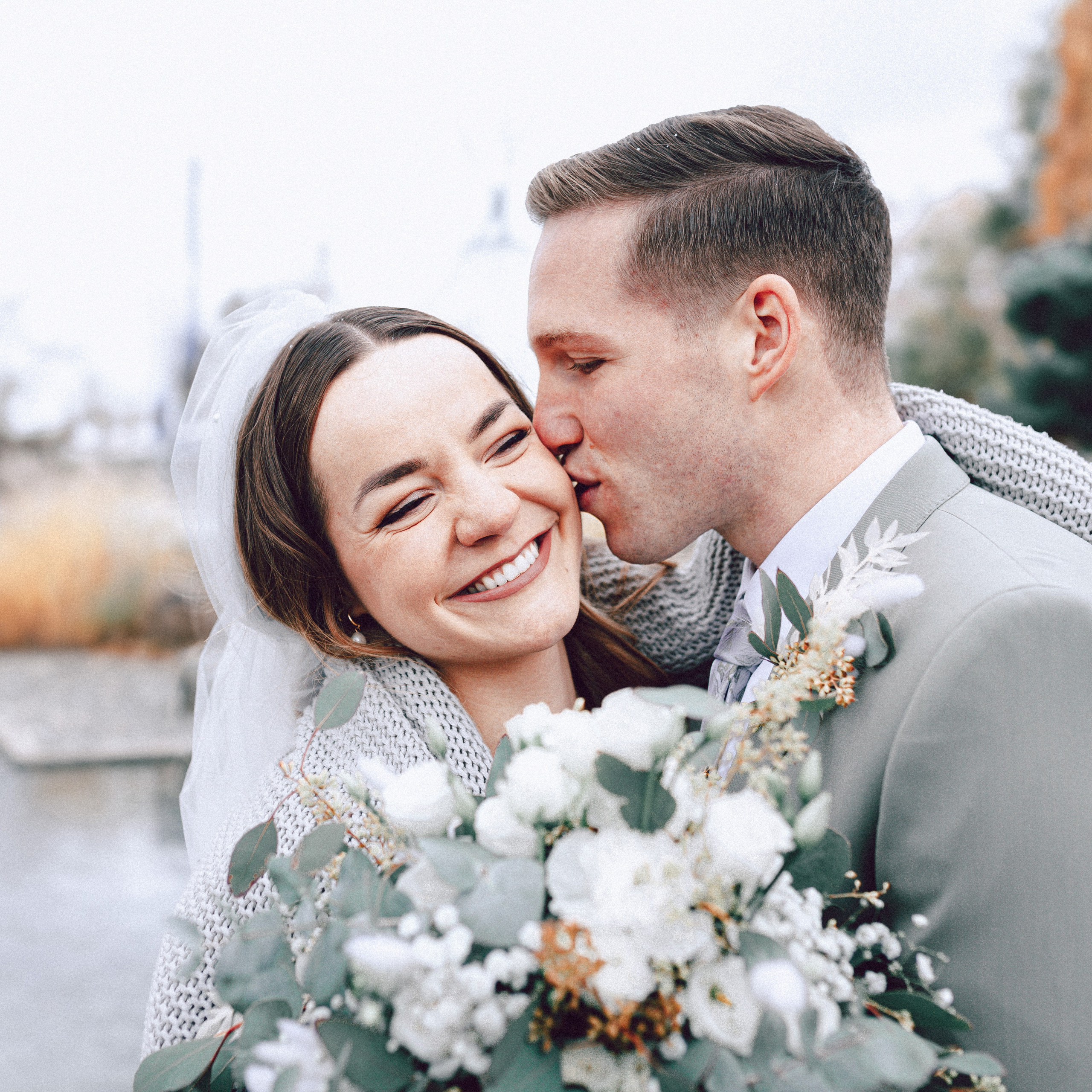 Joelle & Marius. GoldenHourStory