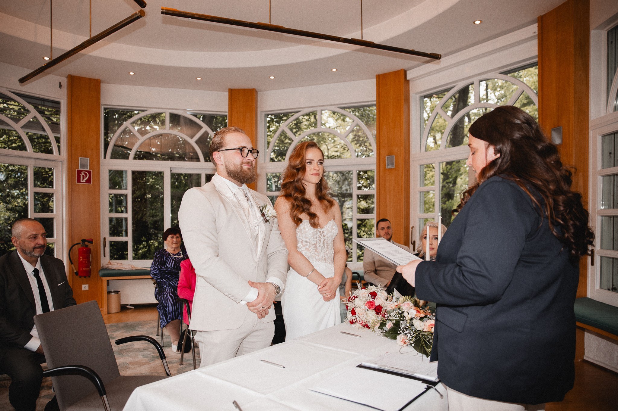 PEGGY & DENNIS | FLETCHER WALDHOTEL NORDRHEIN-WESTFALEN. Photographer in Bochum Dolia Halyna