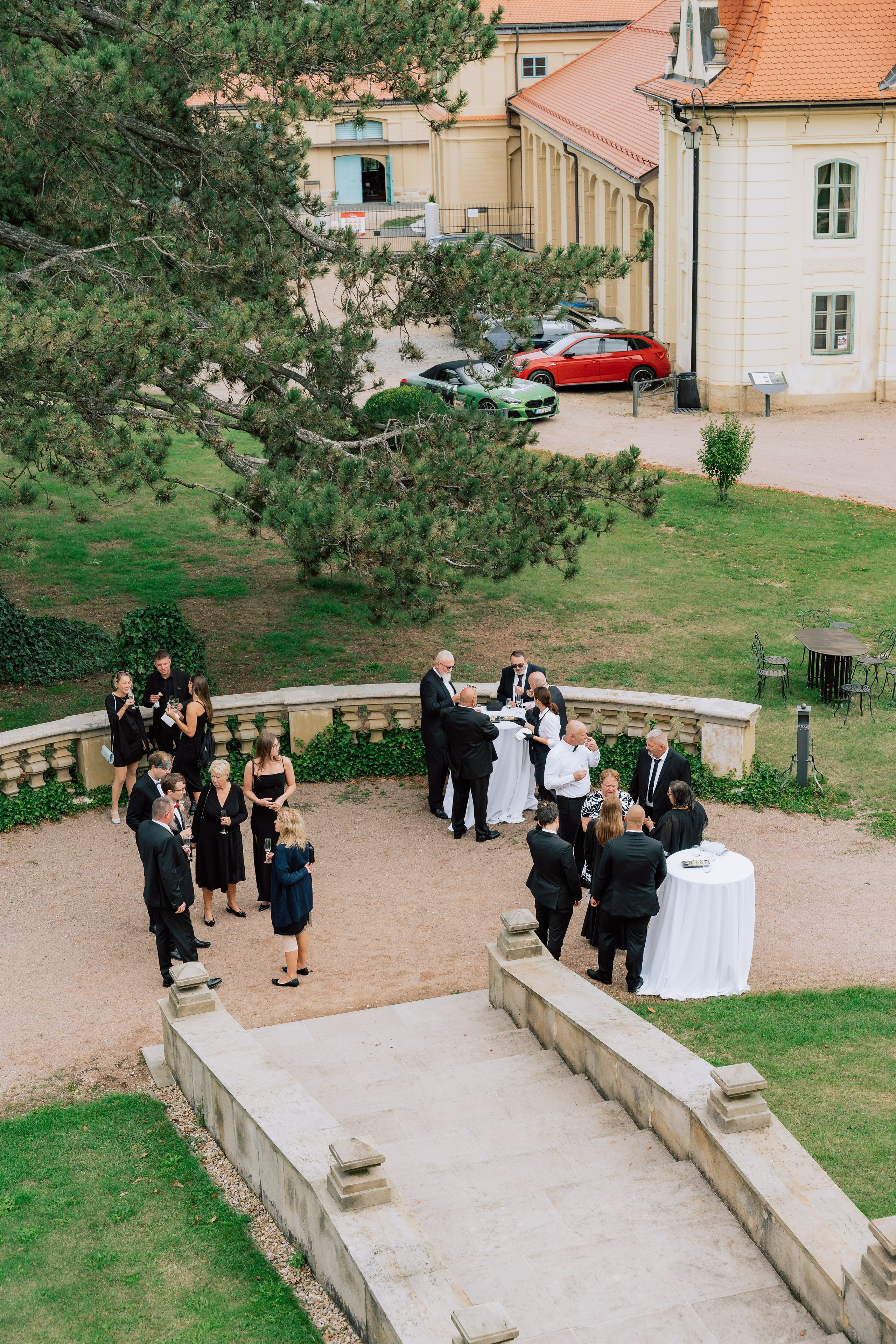 Wedding at Chateau Karlova Koruna
