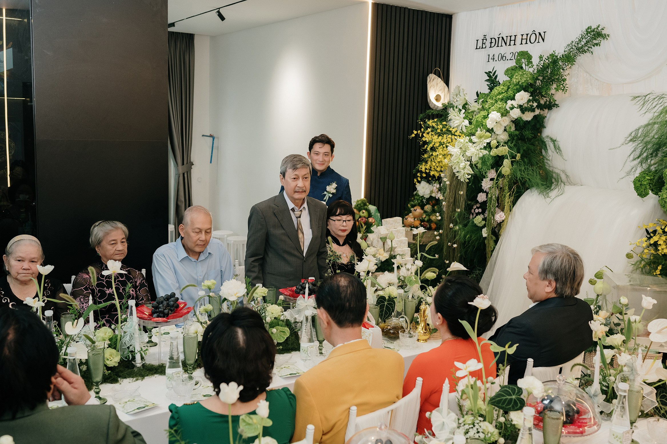 Engagement | NHI + LUAN & LINH + QUY. Saigon Wedding Present | Art Beyond Moments
