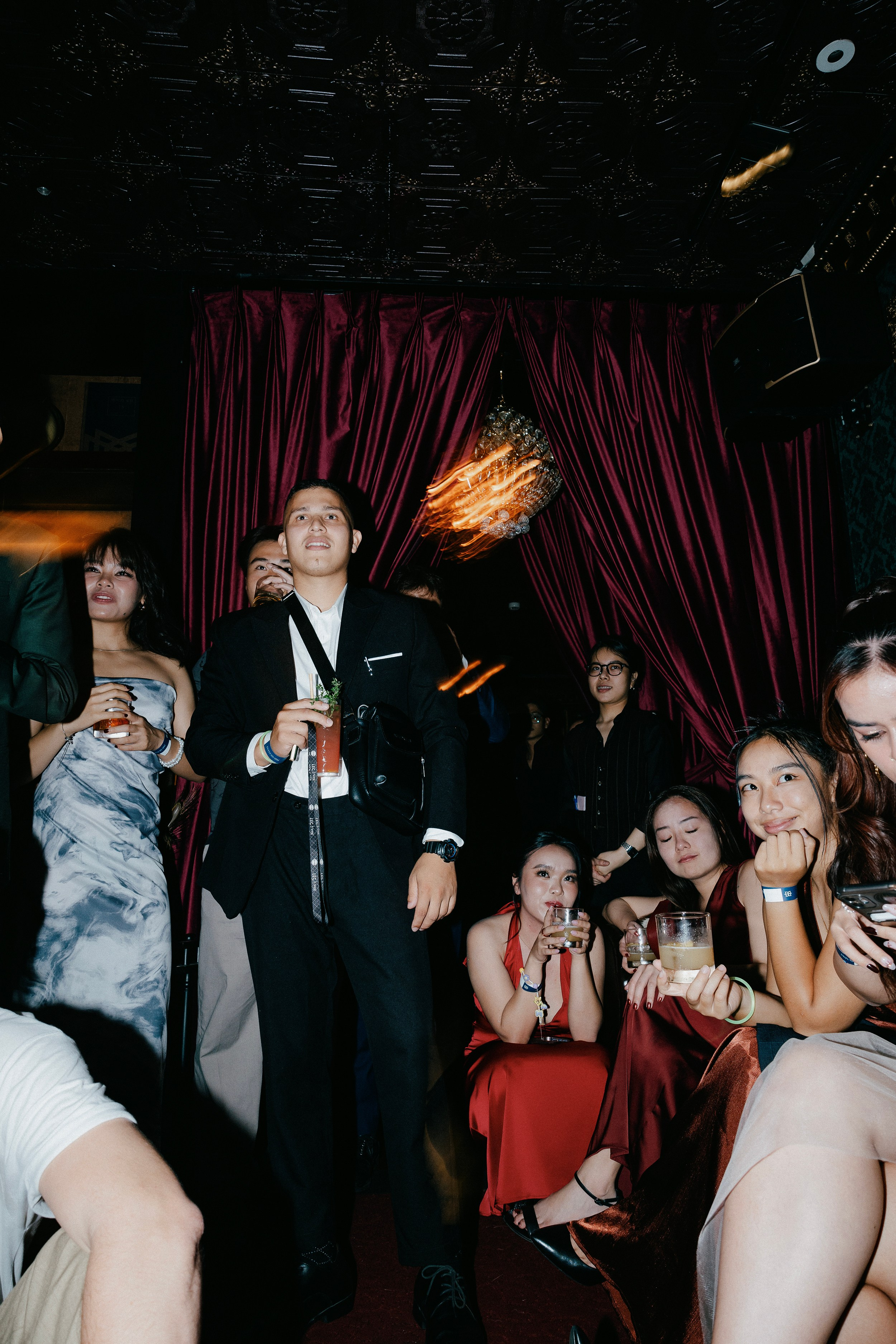HIEP & TRINH / After wedding. Nhiếp ảnh gia đám cưới hàng đầu tại Thành Phố Hồ Chí Minh