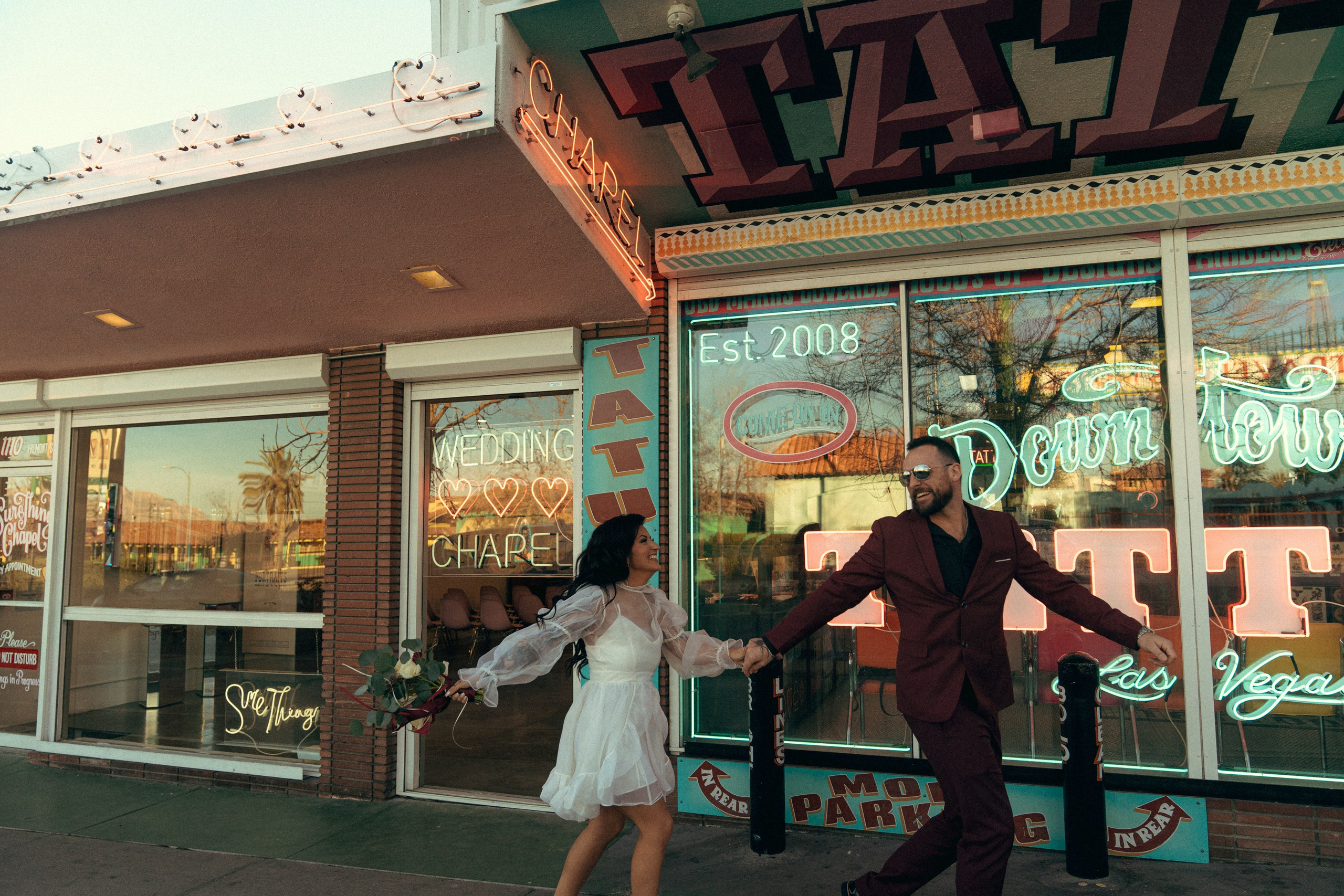 Miranda&Austin. Wedding & elopement photographer Viktoriya Kravtsov. Las Vegas