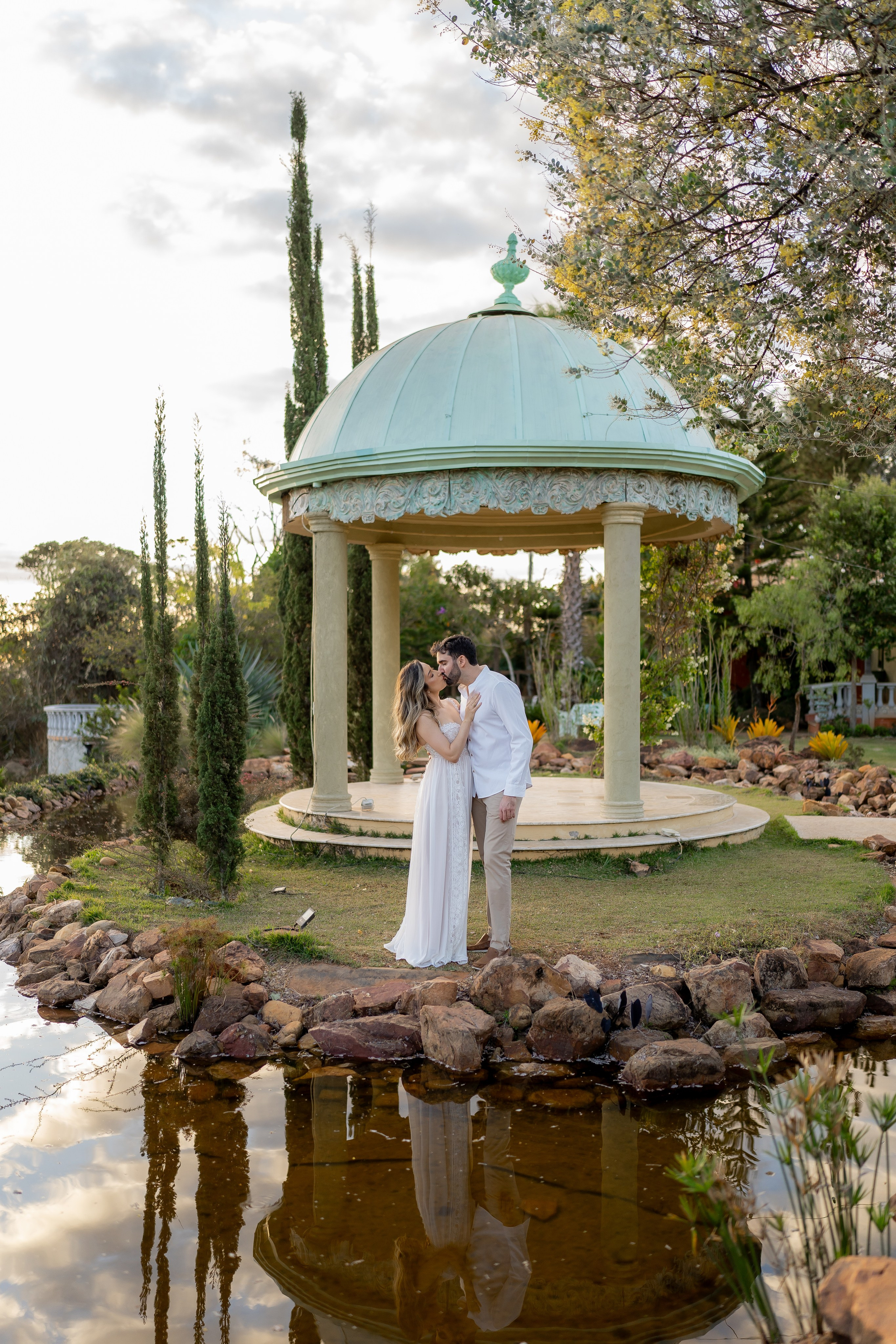 Kamila e Vinícius | Villa Giardini. Fabio Barth — Wedding Photo & Film