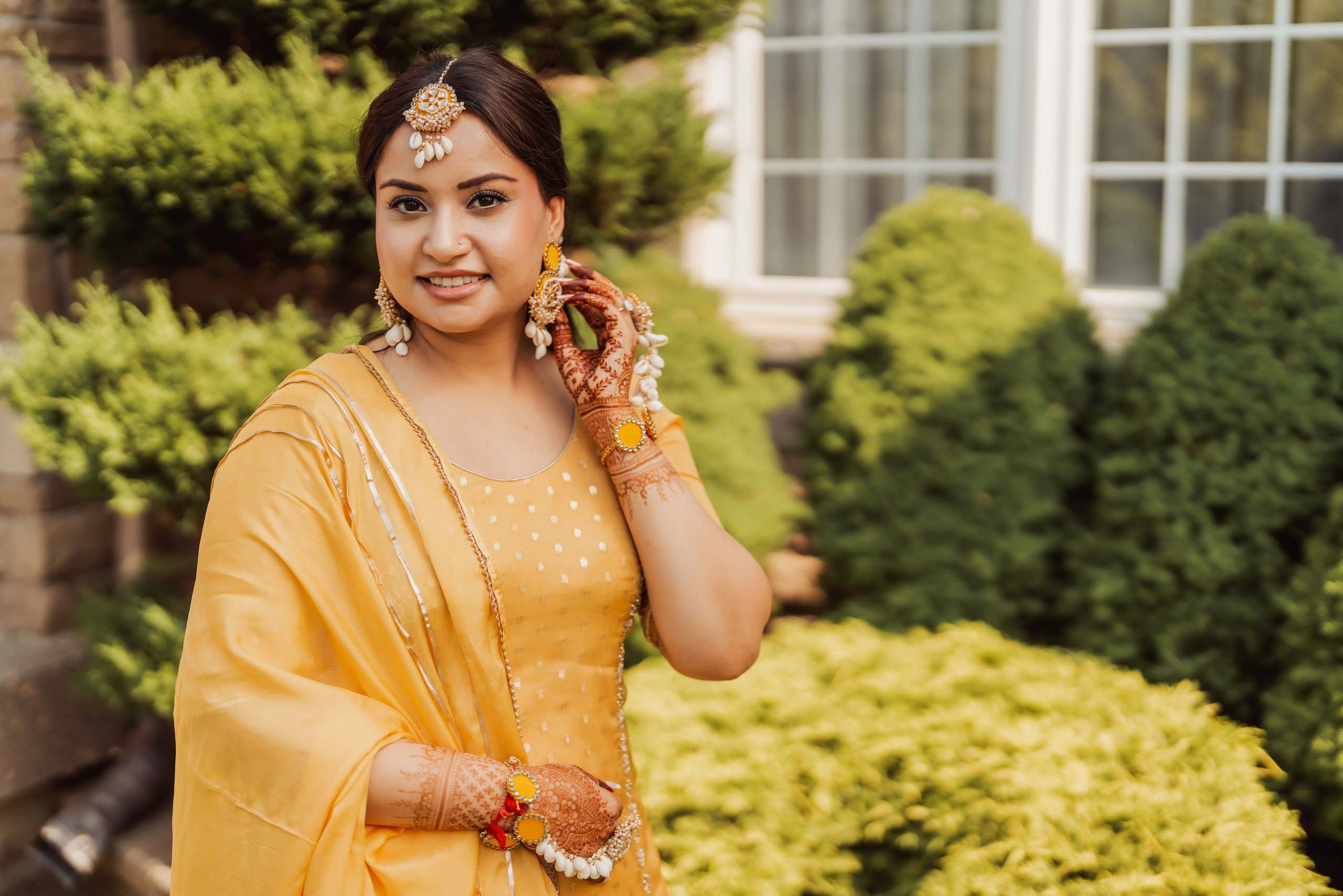 Gagan & Jasmeen. Wedding Photographer & Cinematographer studios