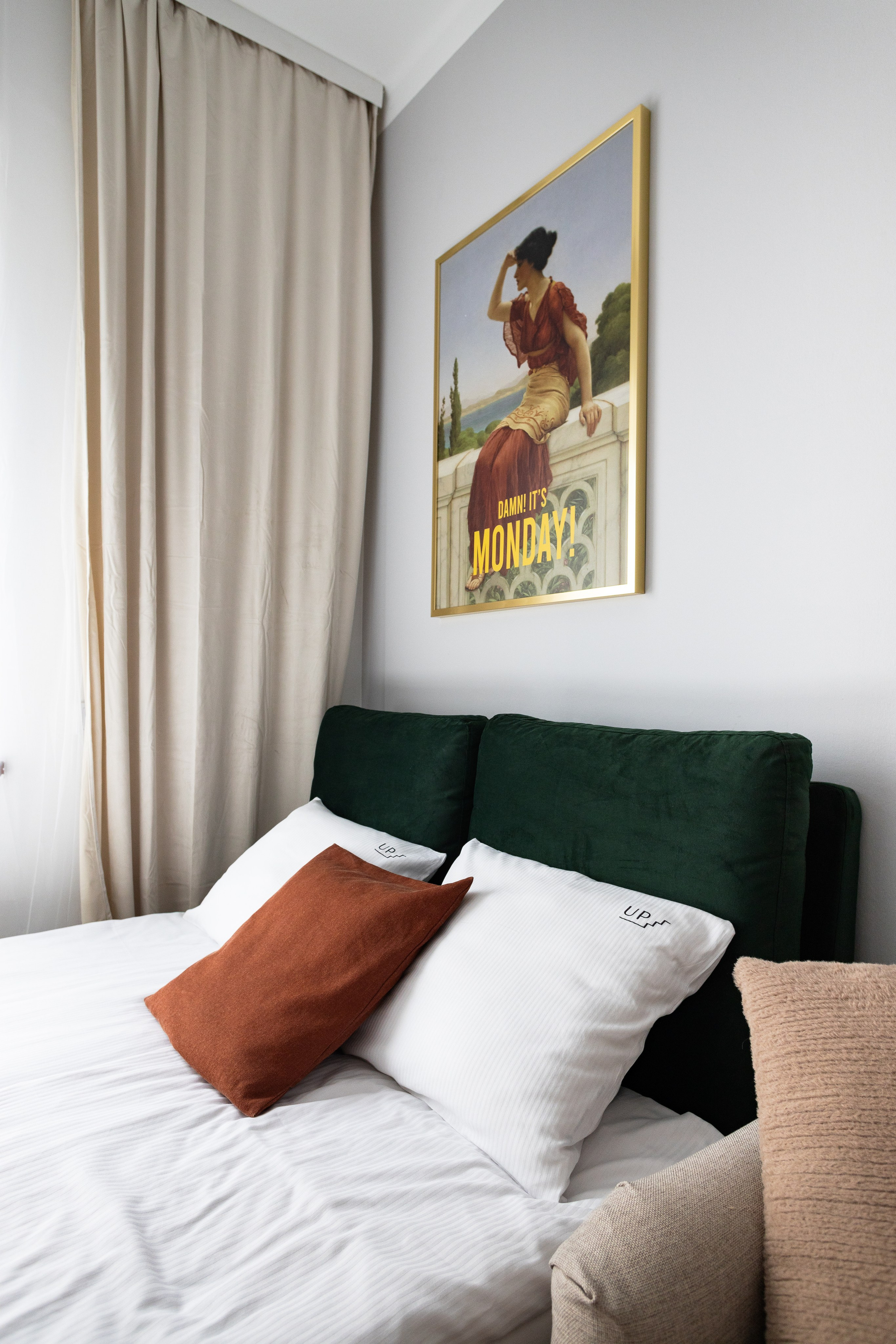 Apartament Upstairs 4