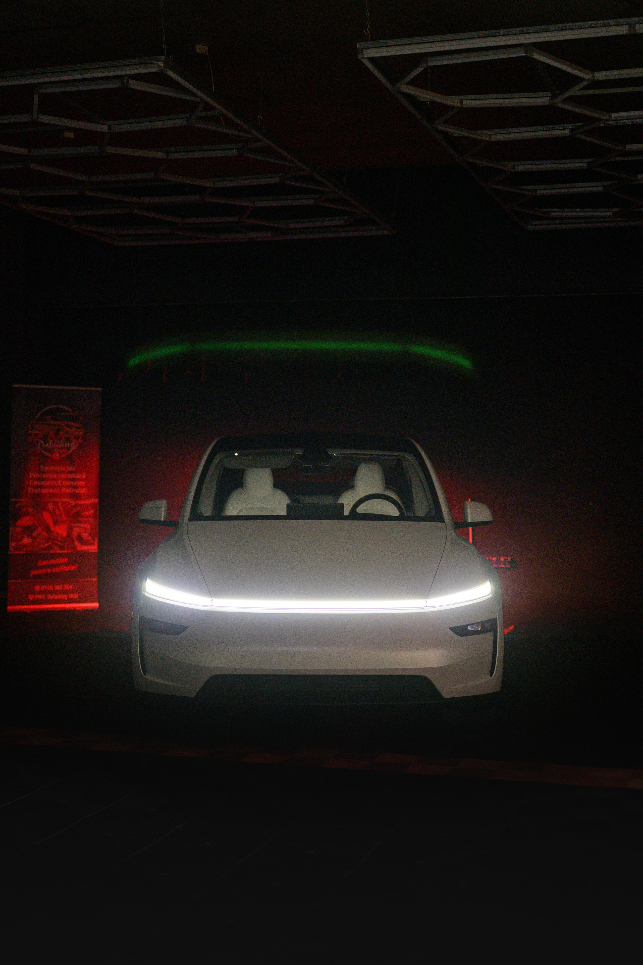 Tesla Model Y (PMC Detailing). Adrian Visovan - Fotograf Iasi