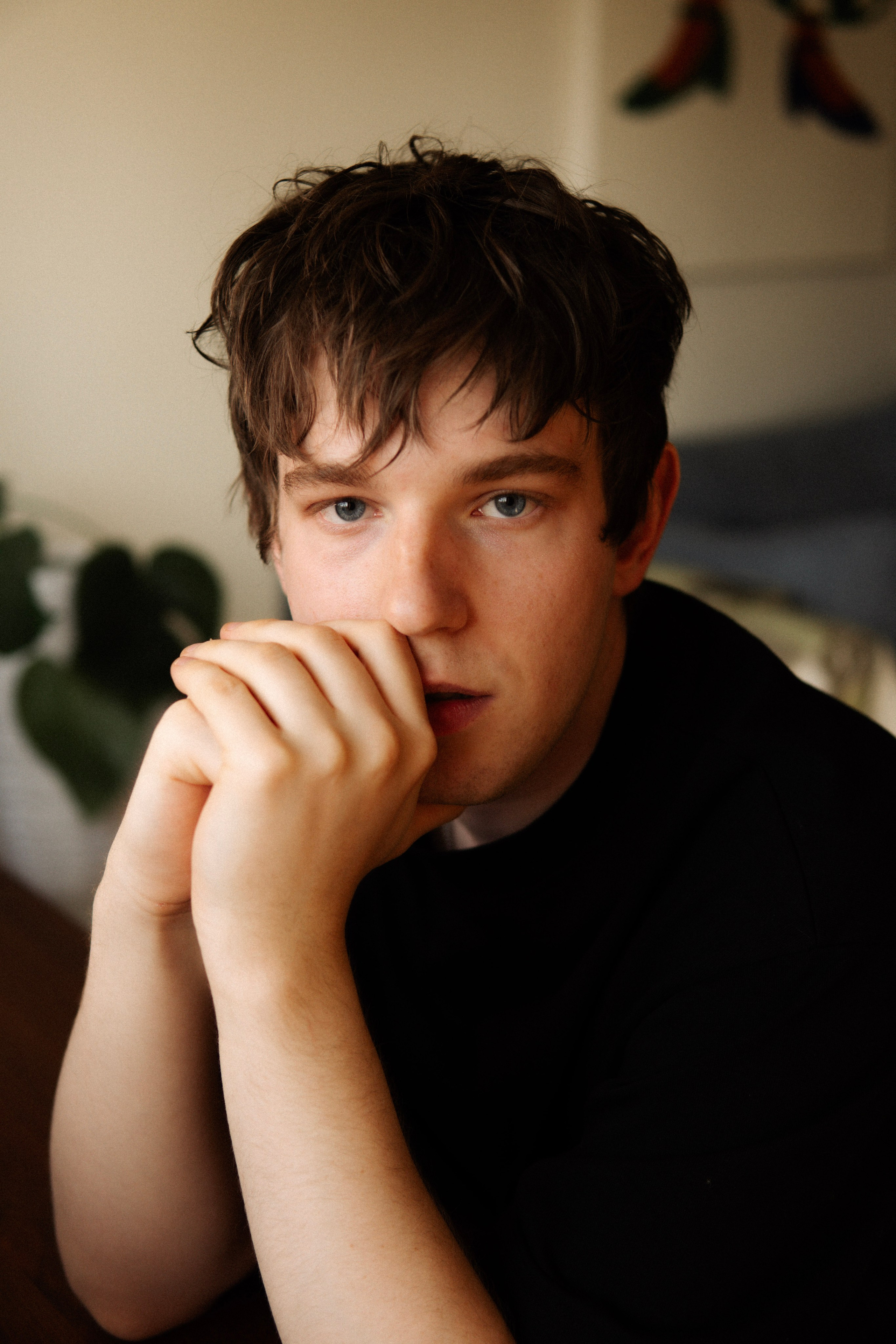 Kaamera ühel või teisel küljel. Meeste ja naiste fotograaf Tallinnas Anna Sipari