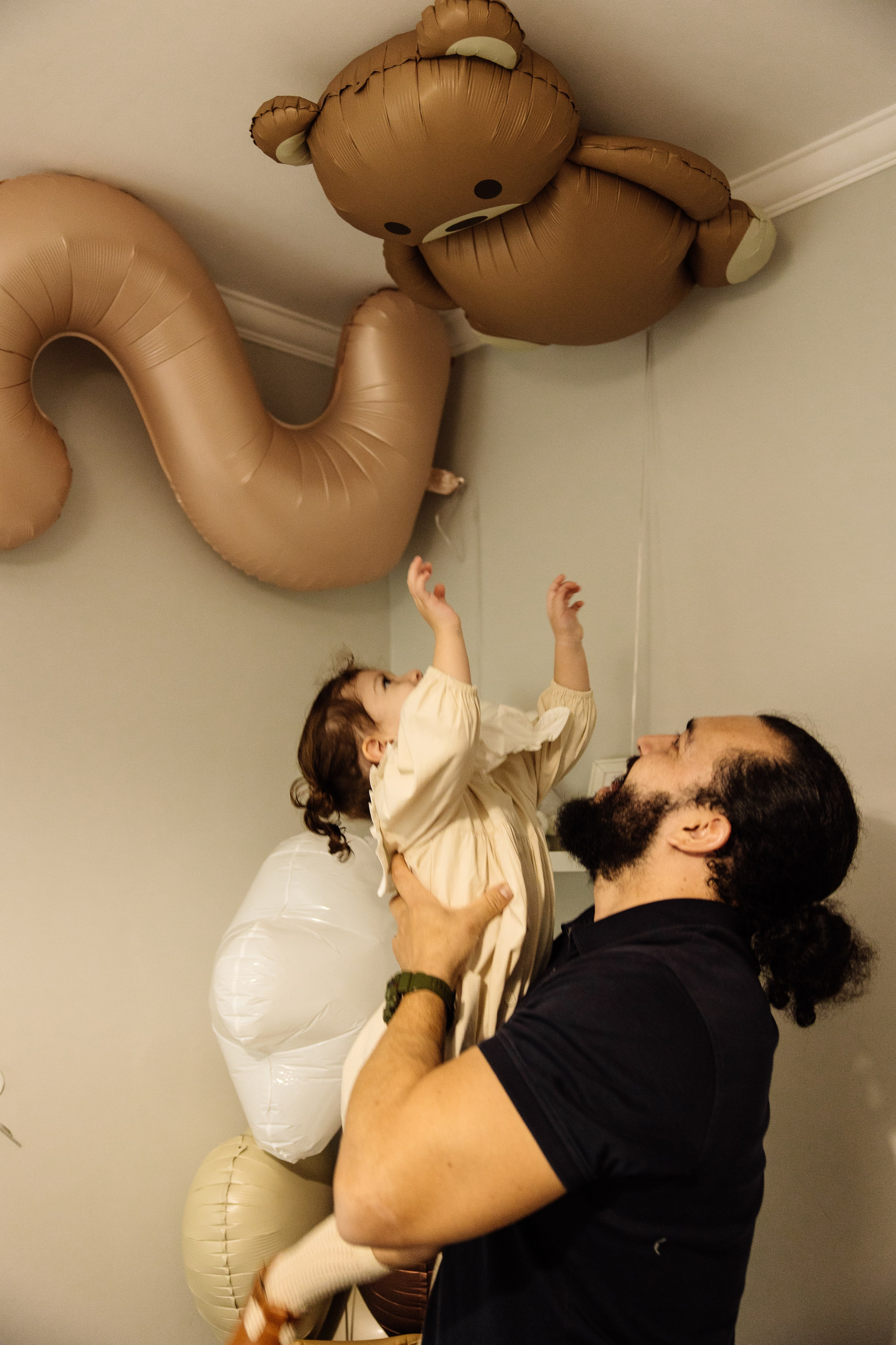 Shooting with children. Weeding Photographer in Bordeaux, Florin Tugui