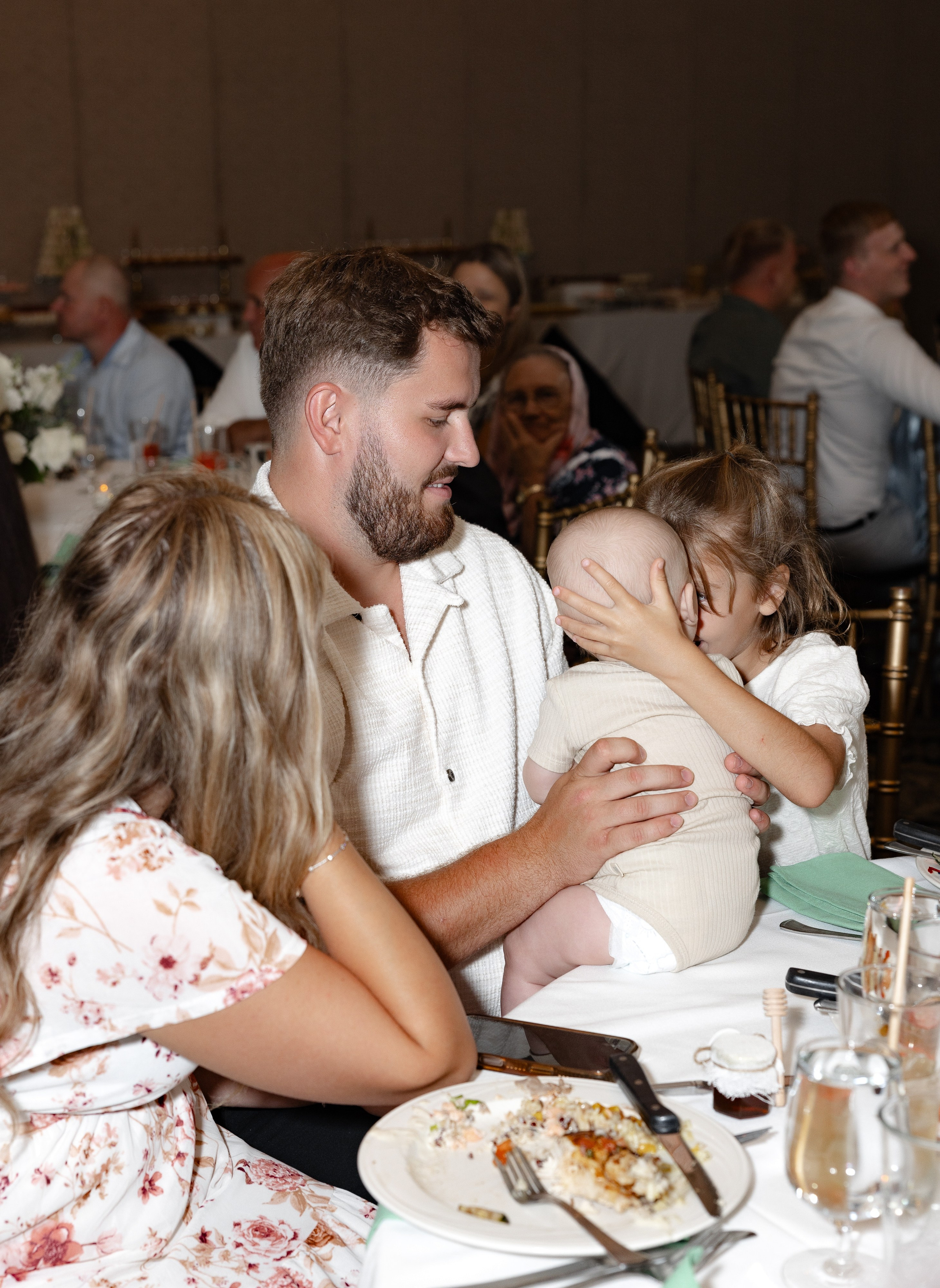 Vitalii and Diana. Massachusetts. Photographer Anastasia Nagibina