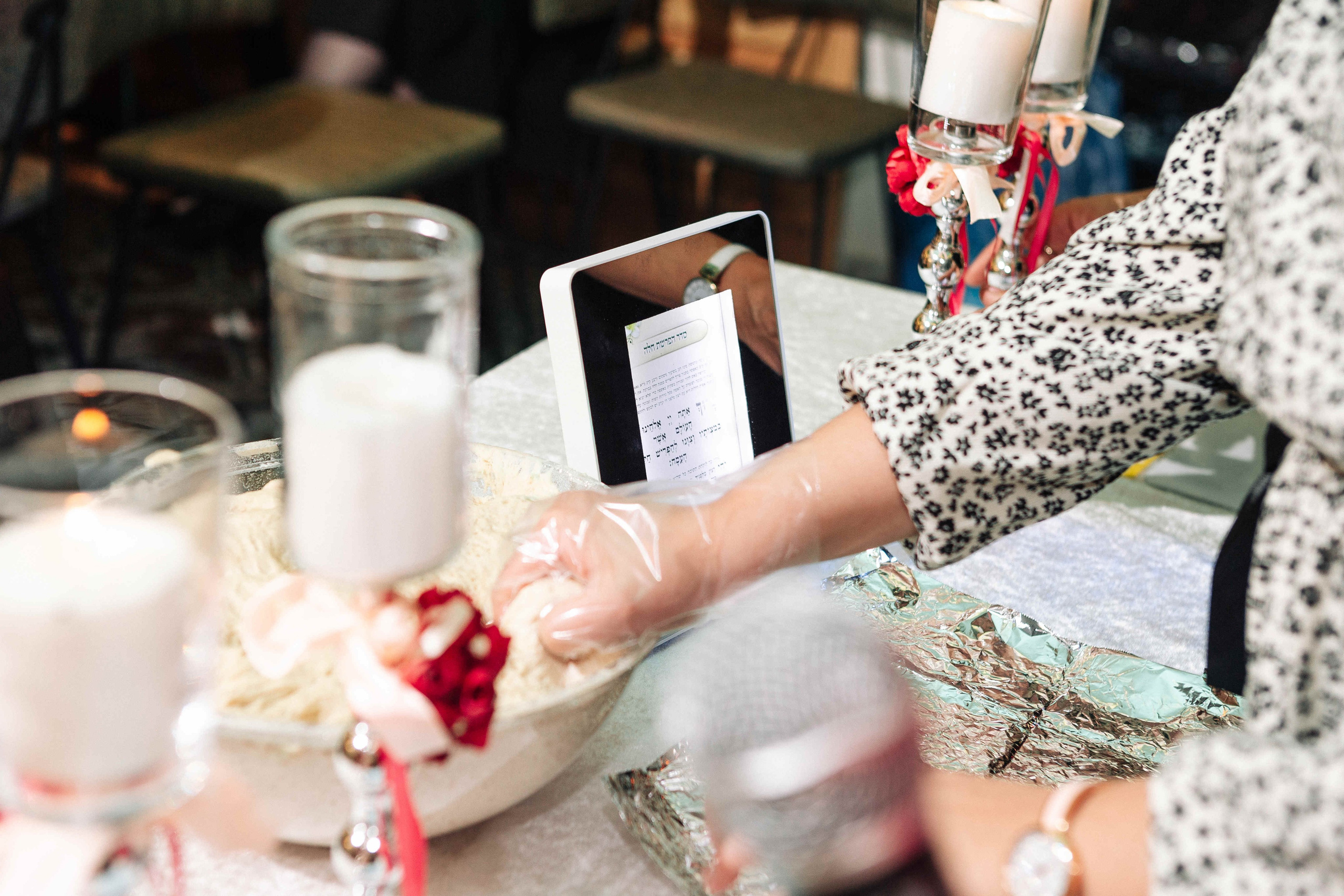 PARTY IN A RESTAURANT WITH THE WHOLE FAMILY. Https://shi-photo.com/