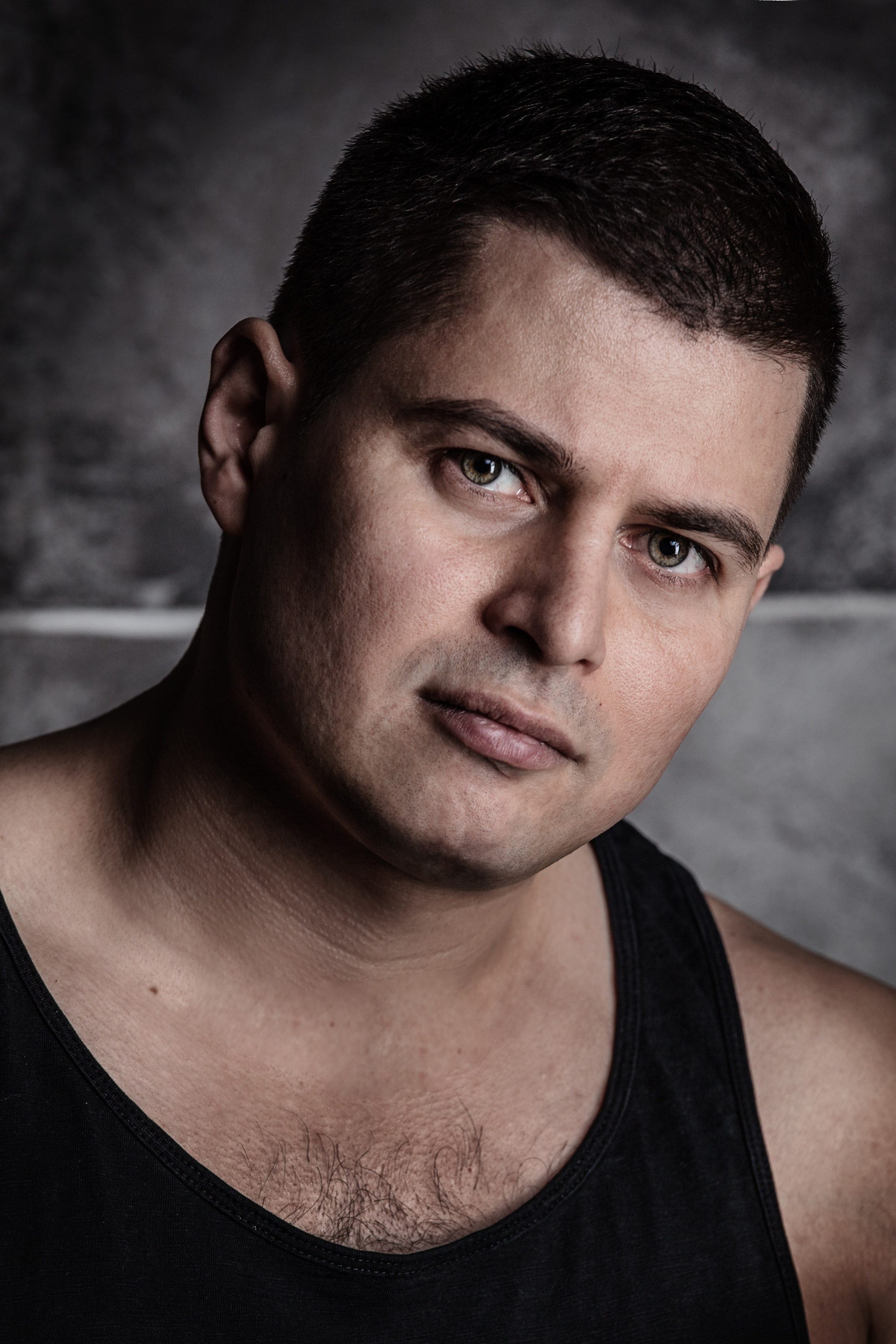 Portraits. Photographer Anya Goldenberg. Works in Reading and surrounding areas