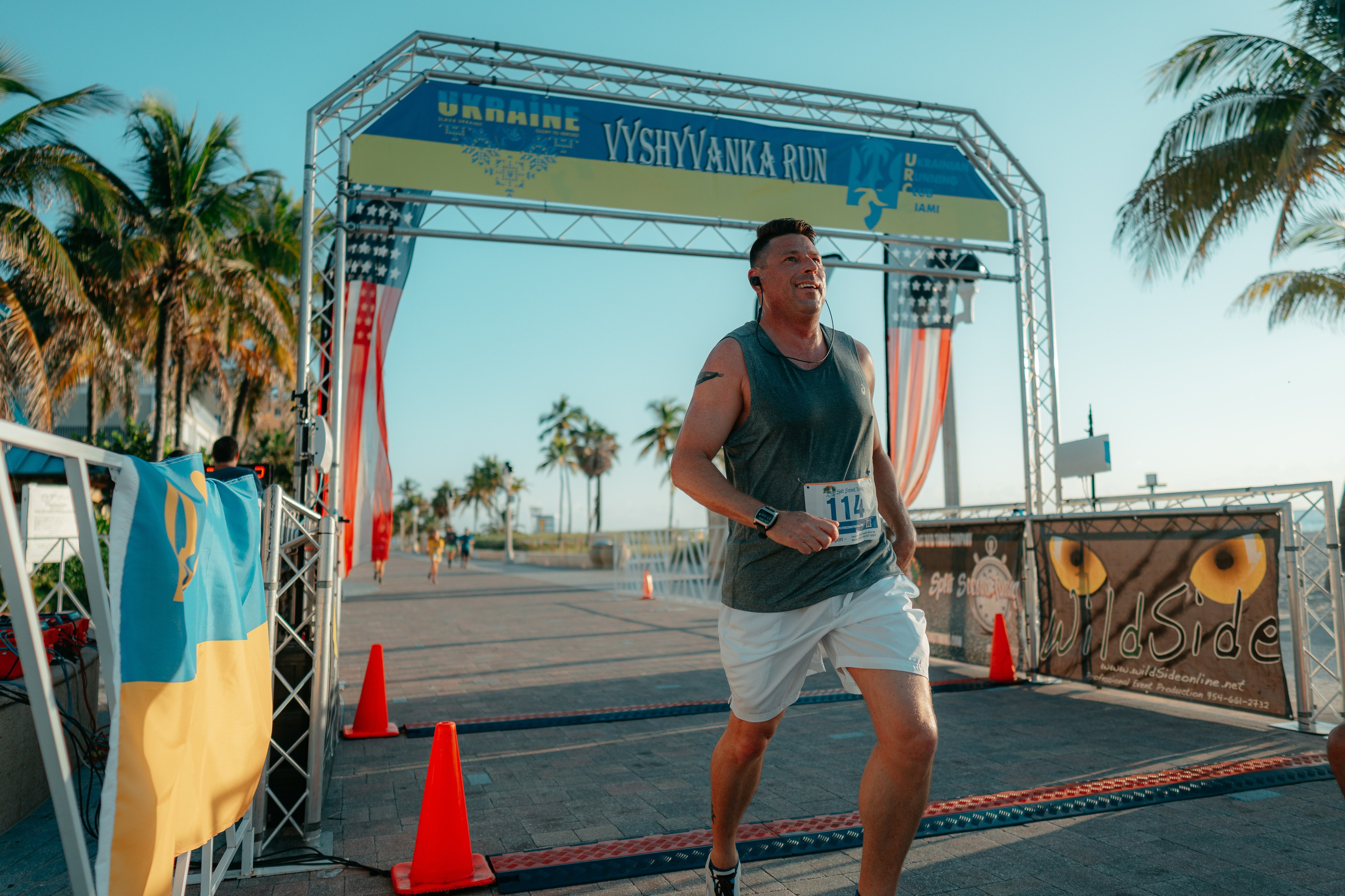 VYSHYVANKA RUN. ФОТОГРАФ ФЛОРИДА МАЙАМИ
