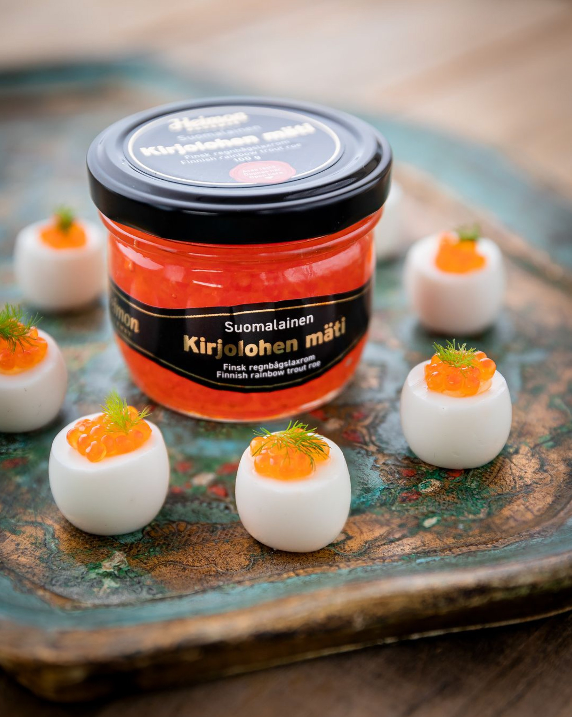 Heimon Kala. Anna Z commercial photographer and graphic designer based in Turku