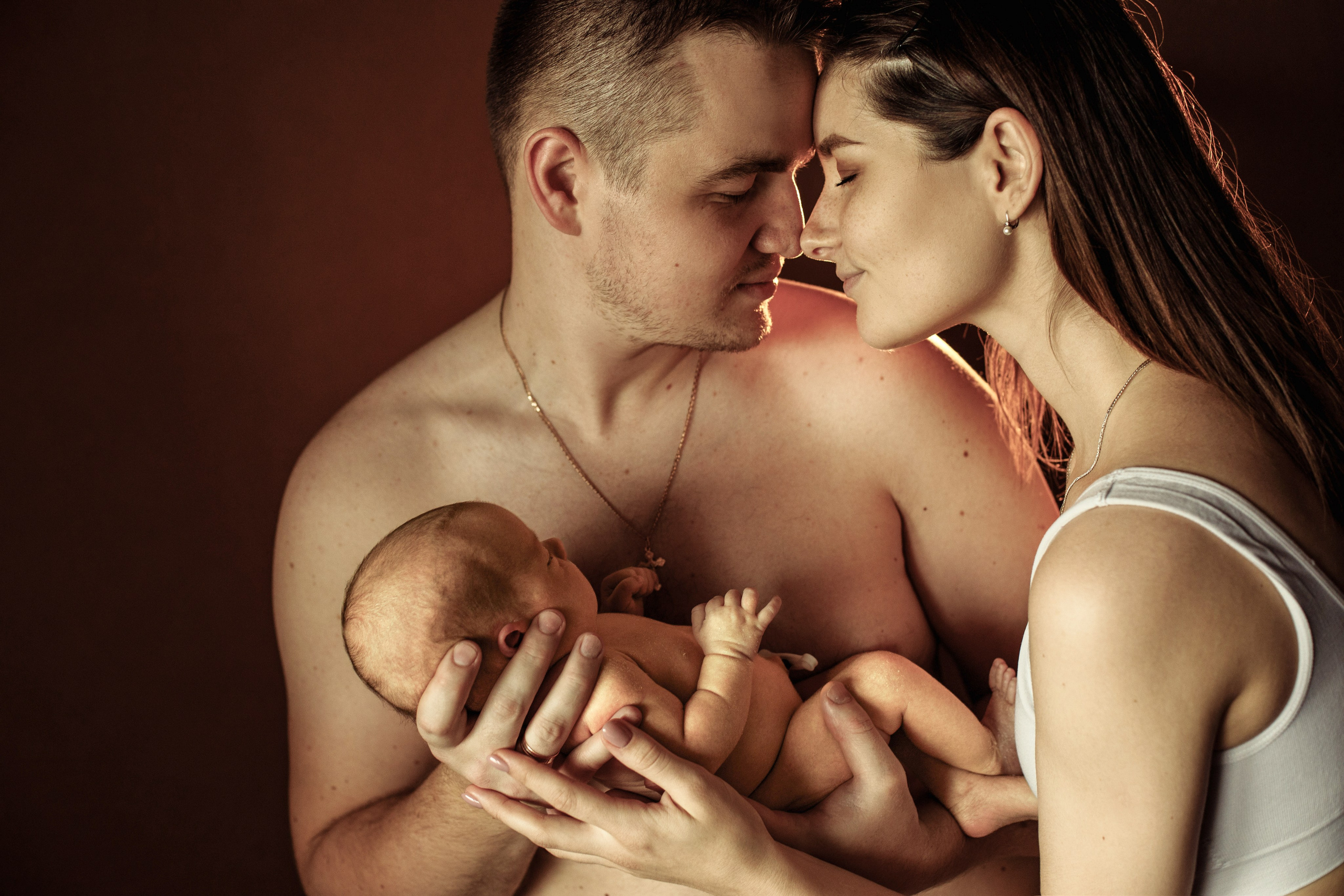 Home Newborn Photography – Candid & Intimate Moments. Alisa Tant — Family and newborn photographer Bucks County, Montgomery county, Philadelphia, NJ