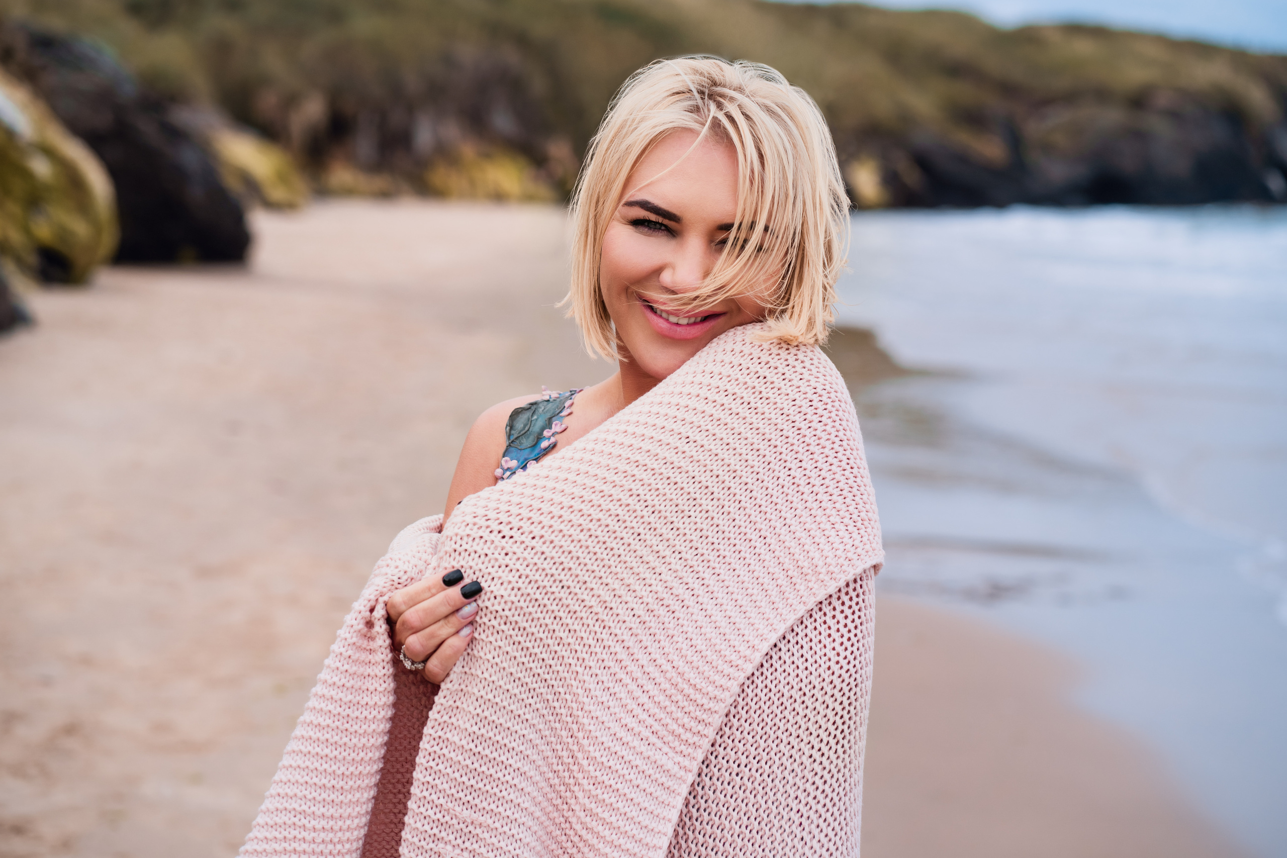 At seaside. Portrait, Family and Maternity Photographer in Dublin Tania Vaskul
