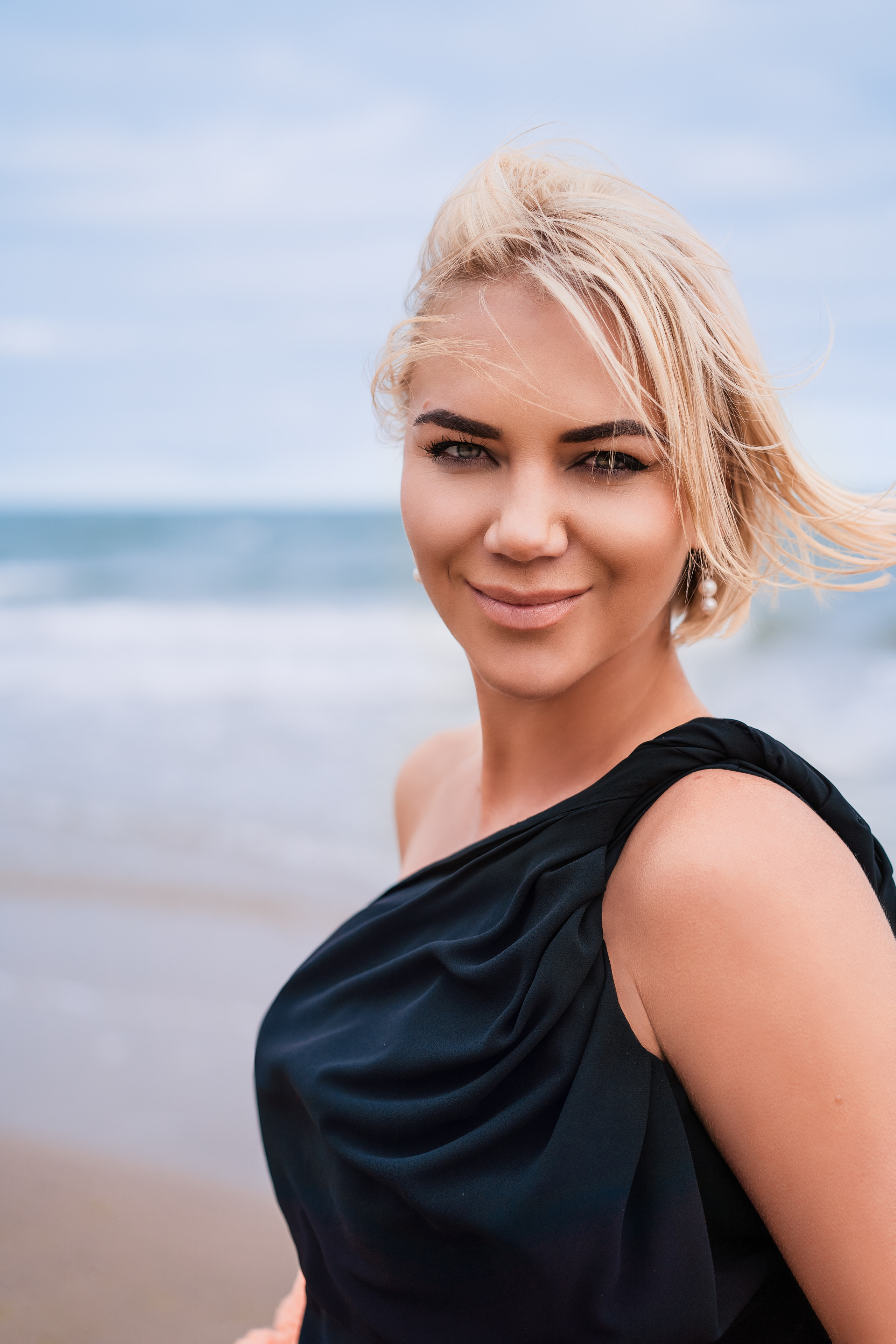 At seaside. Portrait, Family and Maternity Photographer in Dublin Tania Vaskul