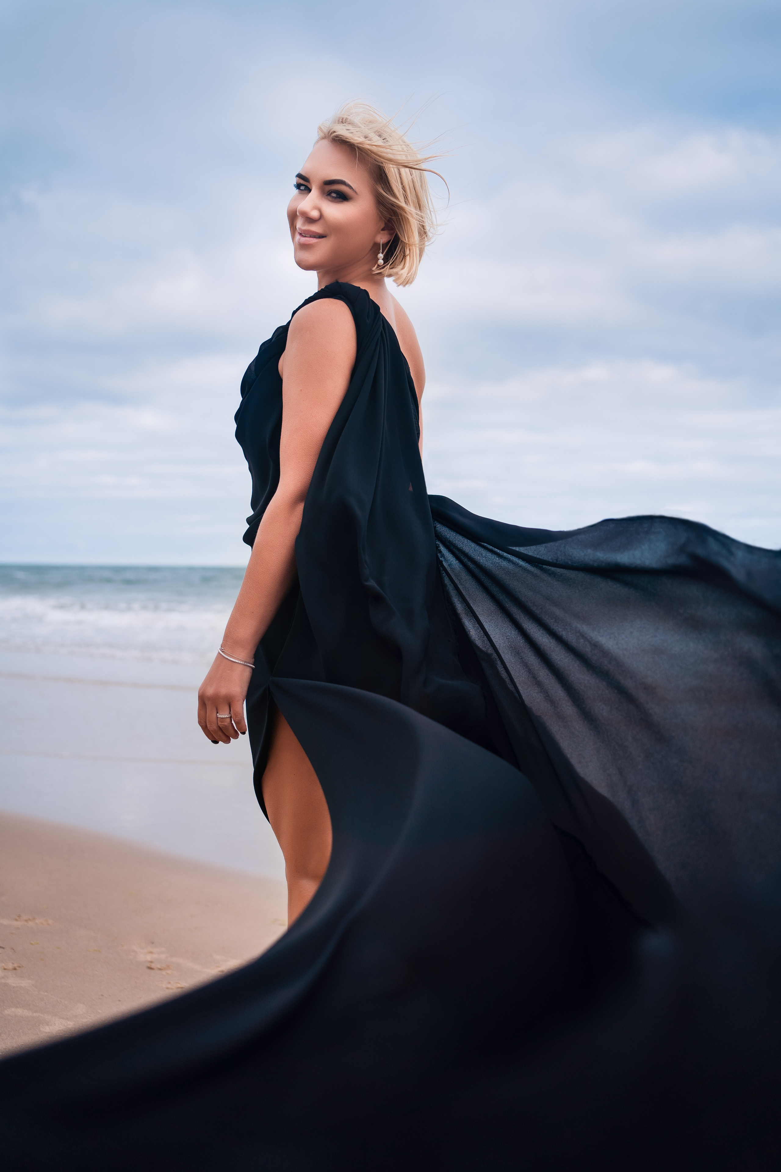 At seaside. Portrait, Family and Maternity Photographer in Dublin Tania Vaskul
