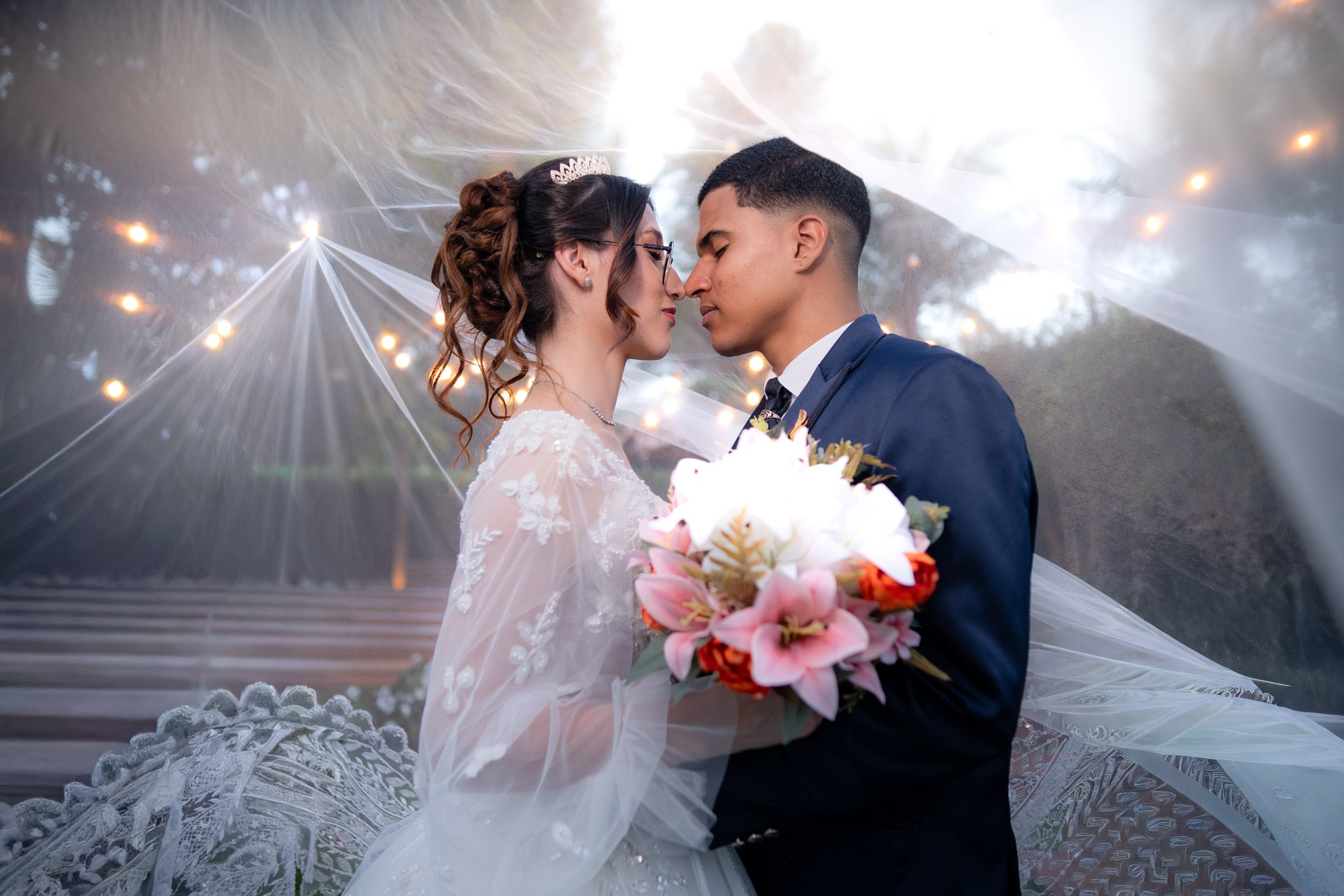 Larissa & Vinicius — Espaço Faveral / Aararaquara. Robson Colaço