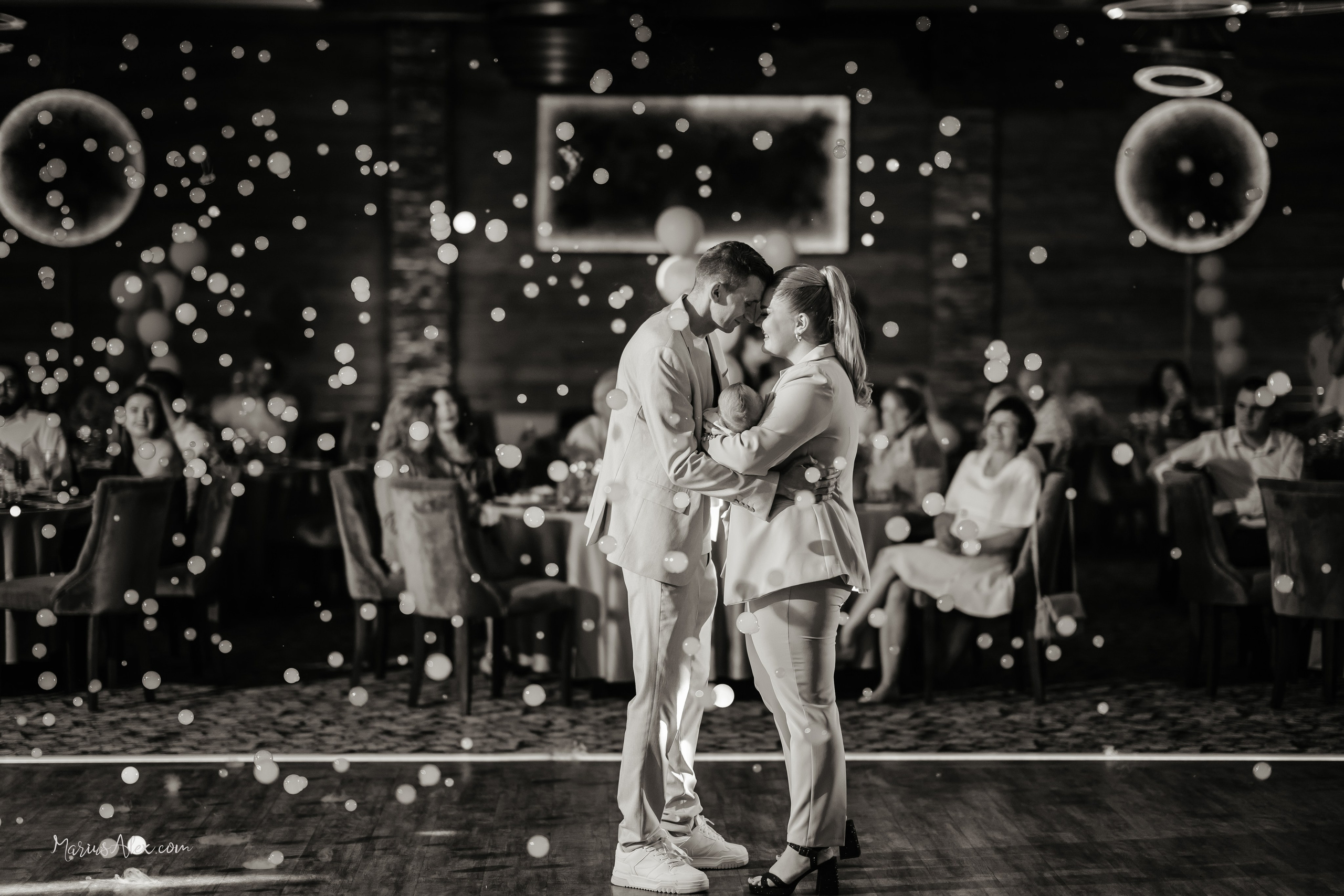 Botezul micutului Victor Dragos. Marius Alex fotograf de eveniment si portret din Suceava