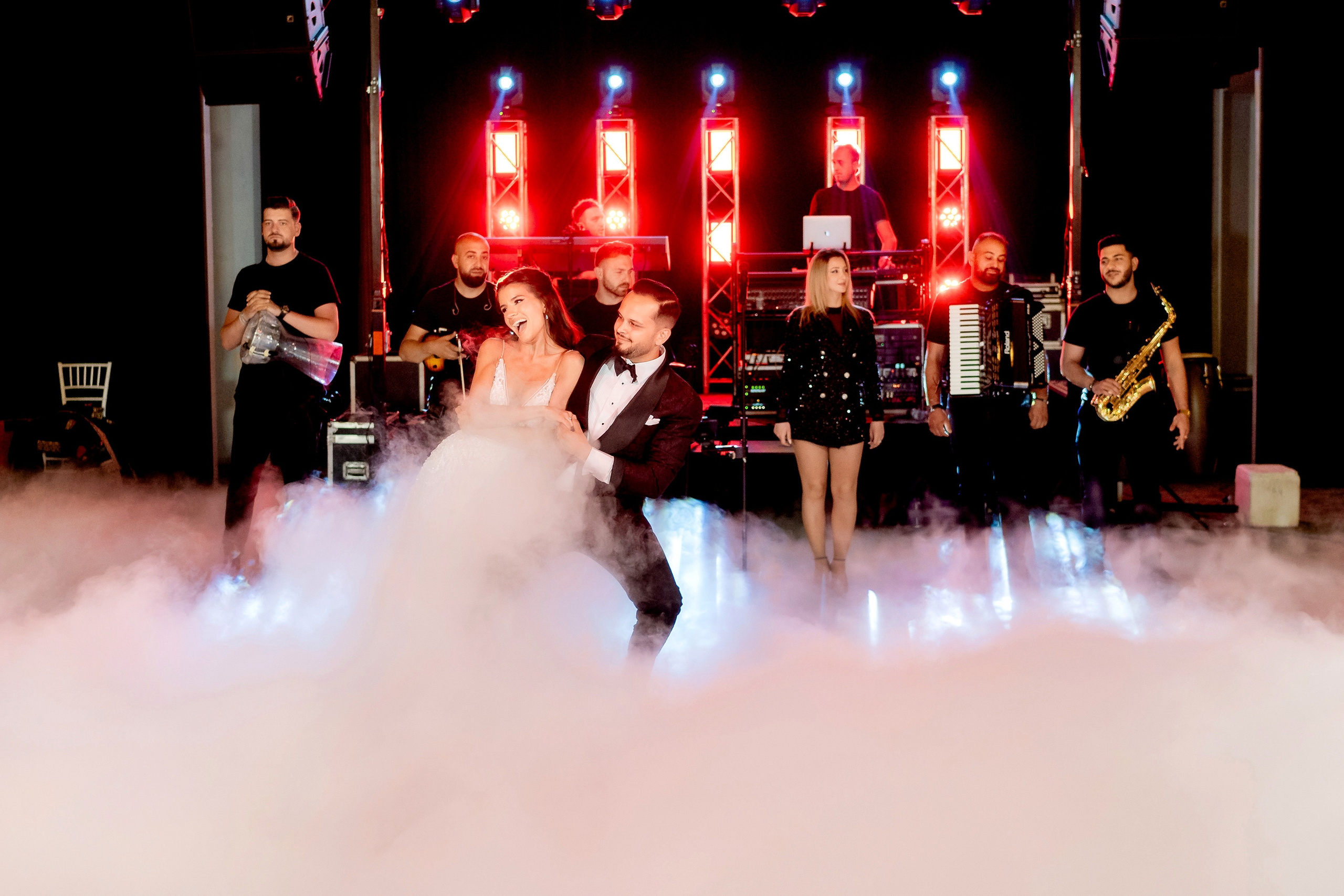 Laura si Felix - Nunta la Domeniile Saftica. Fotografi de nunta in Bucuresti, Iulia si Stefan Ovidiu