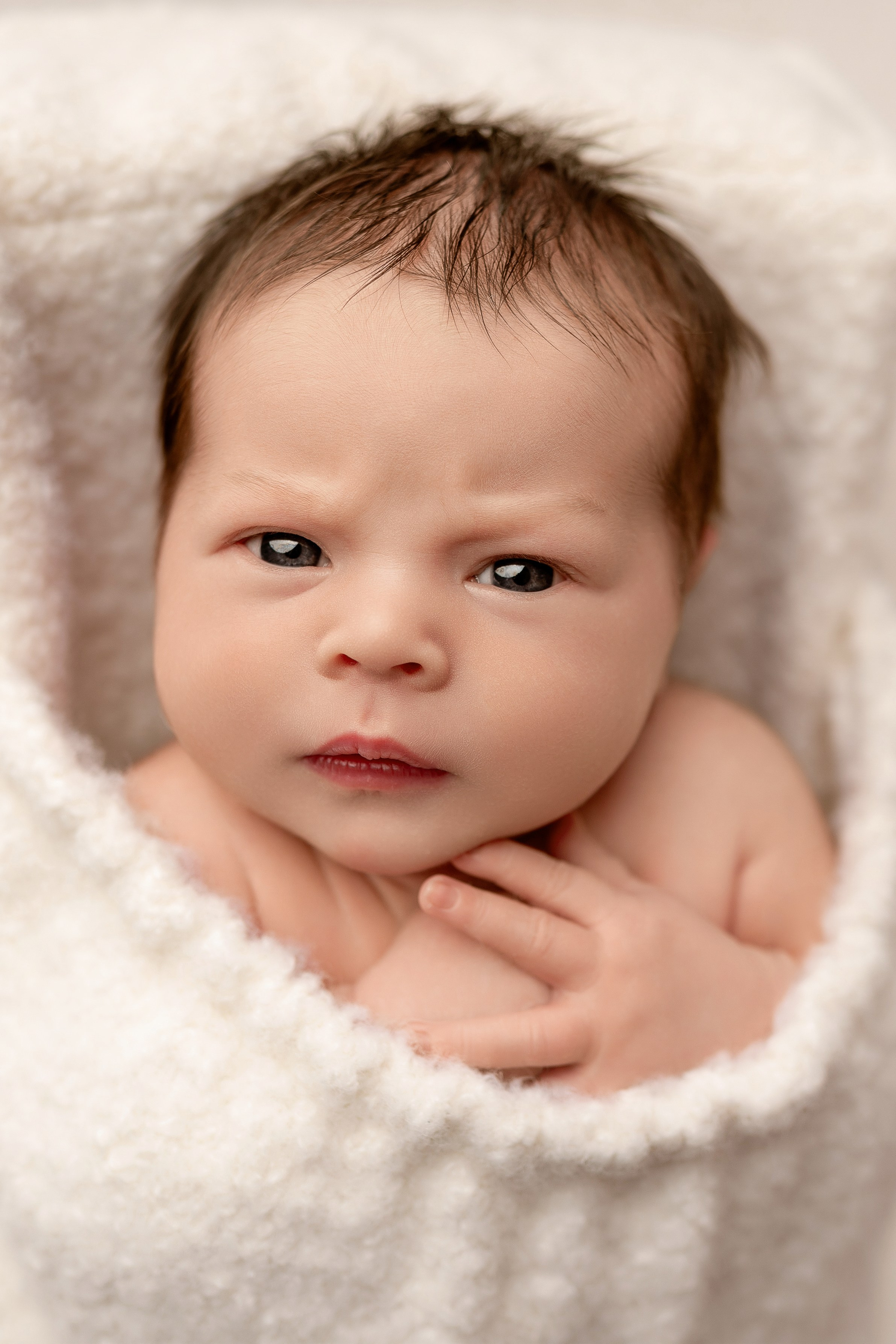 Esu Aleksandra naujagimių ir kudikių fotografė iš Vilniaus