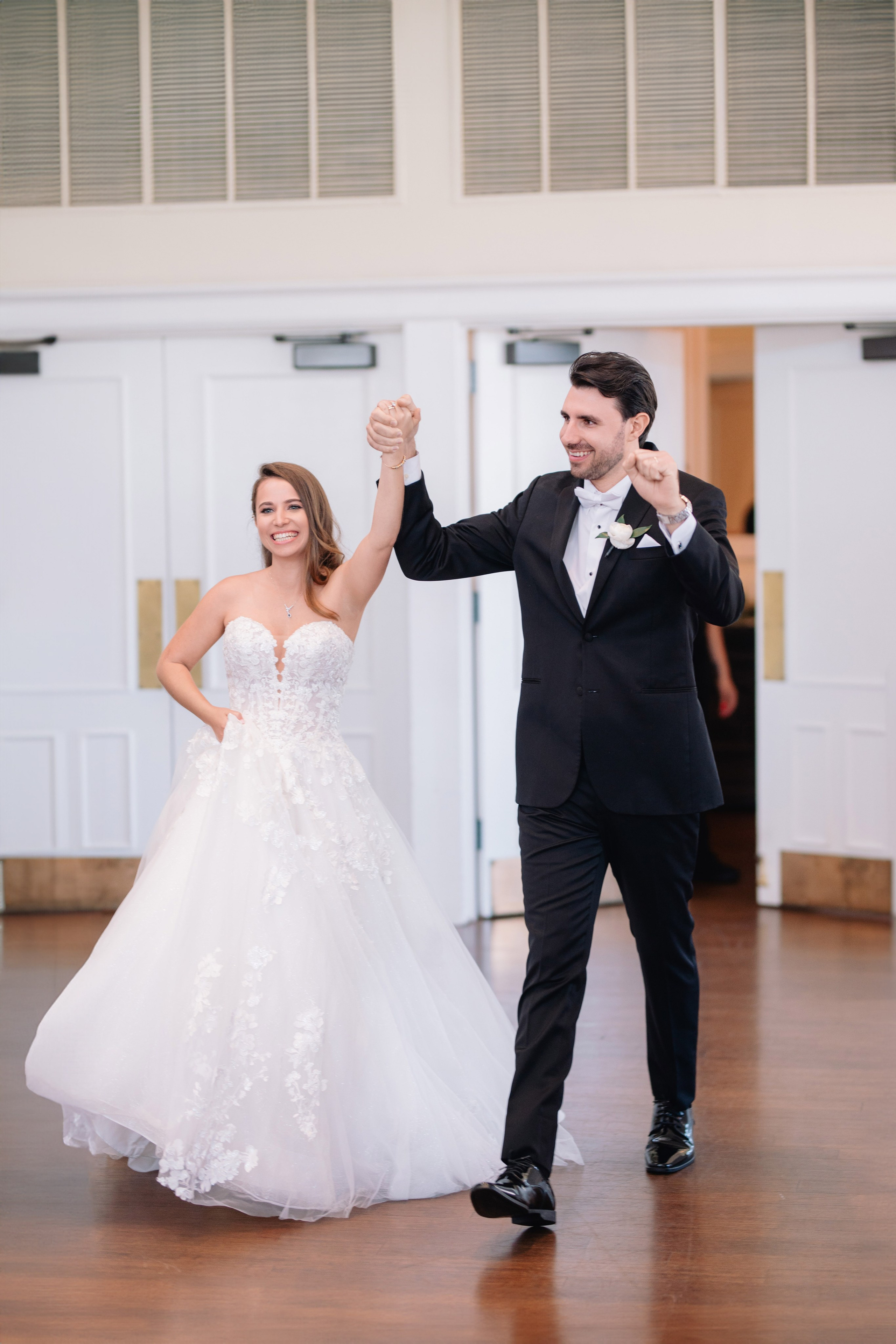 Dave and Lara – Wedding at Whitby Castle, New York