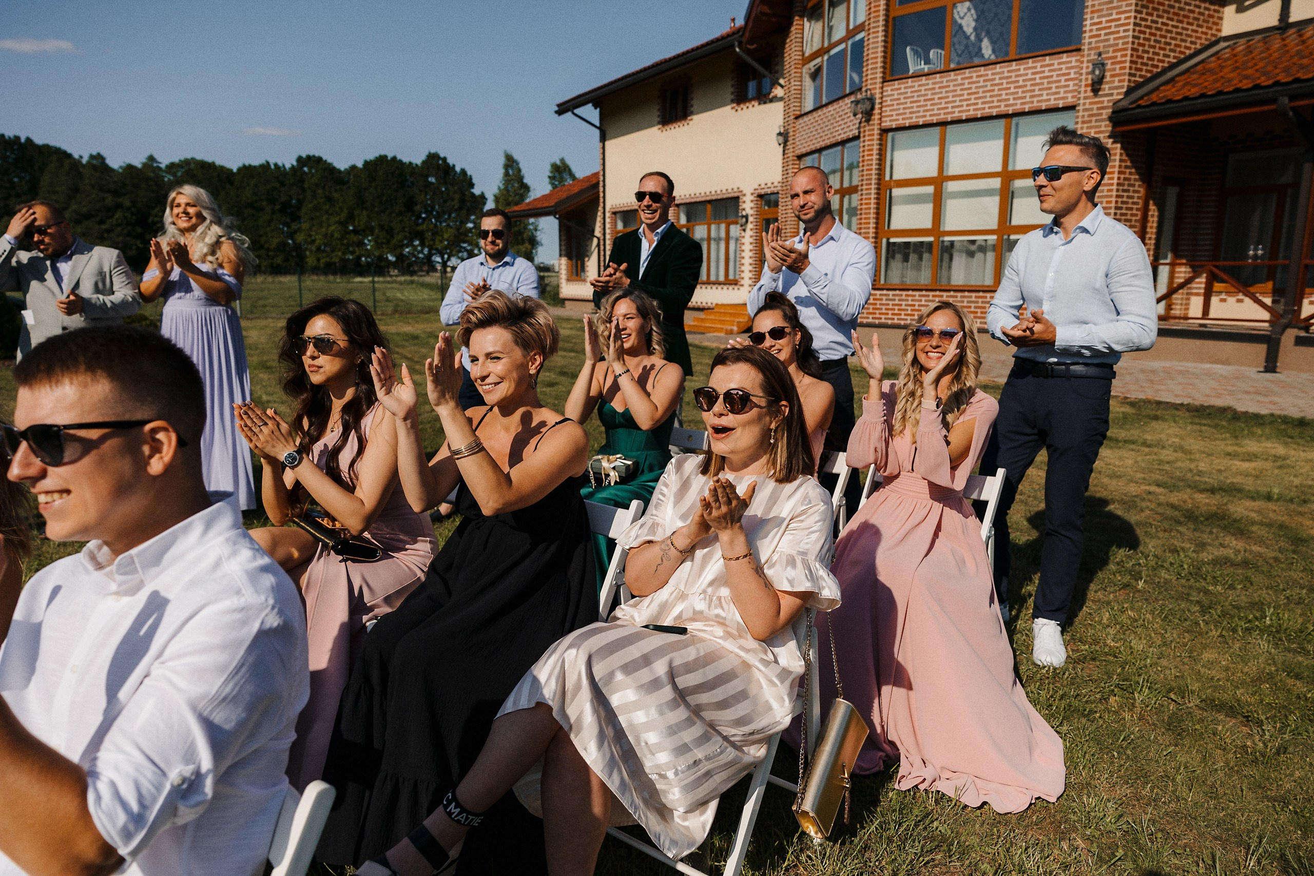 Летний свадебный фоторепортаж в Риге и Alberta Muiza. Евгений Тимофеев | Свадебный и контент-фотограф и видеограф в Риге