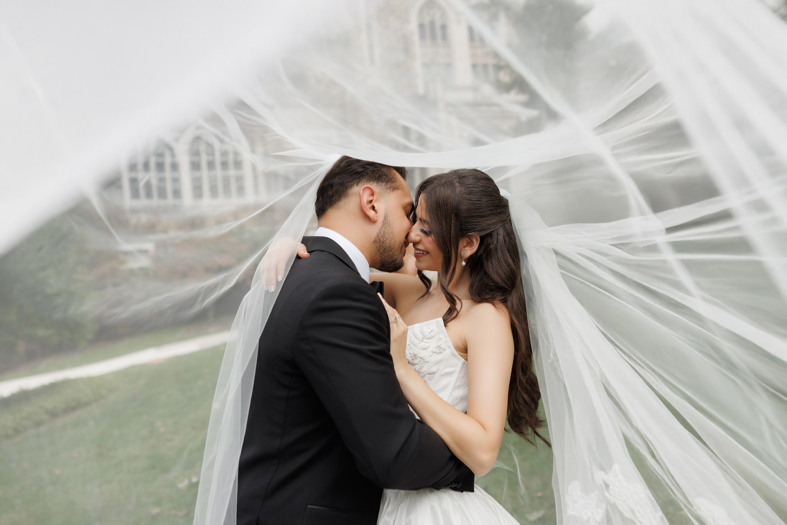 Jewel and Geovany. Wedding Photo & Video