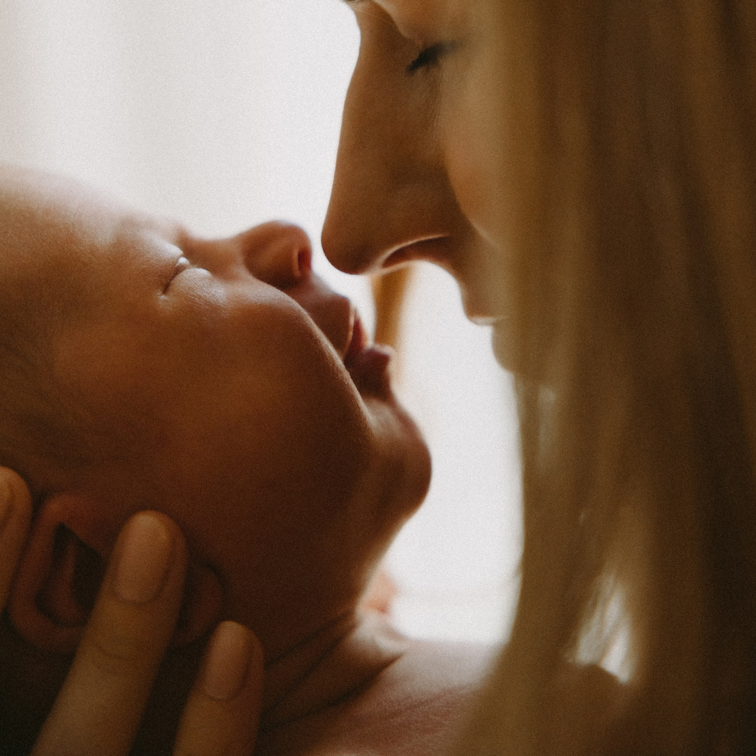 Lifestyle newborn fotosesija | HOME. Vestuvių ir šeimų fotografė Lena Bondarenko / belove photo