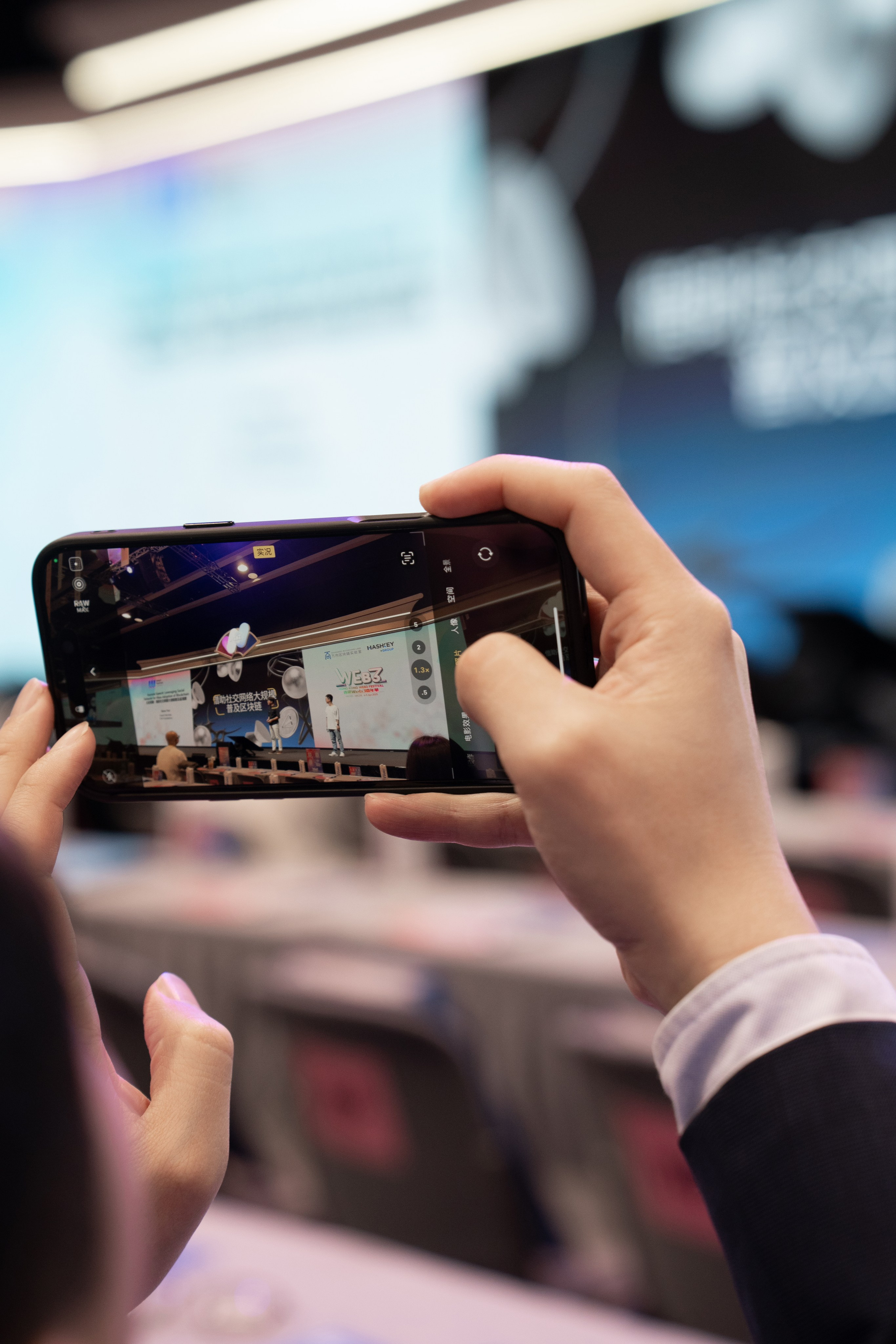 TON. PHOTOGRAPHER IN HONG KONG (WEDDING, FASHION, FAMILY, EVENTS)