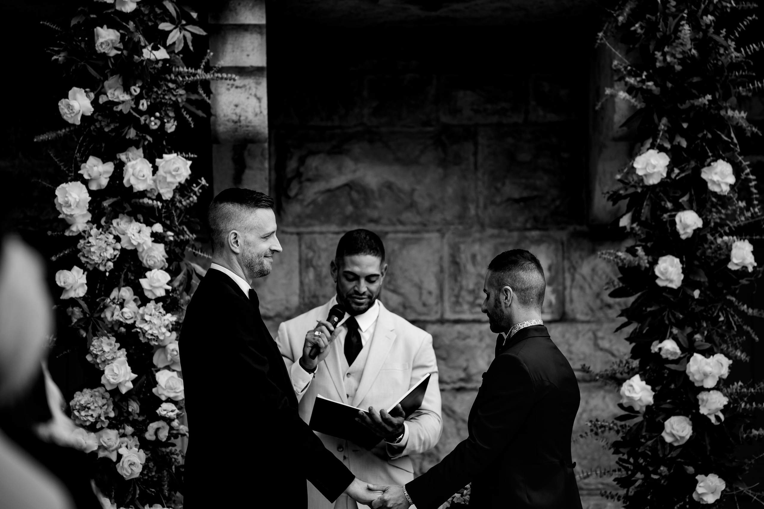Forte da Cruz Gay Wedding in Portugal | Cy & Braulio. Lisbon Wedding Photographer | Timeless Documentary Wedding Photography