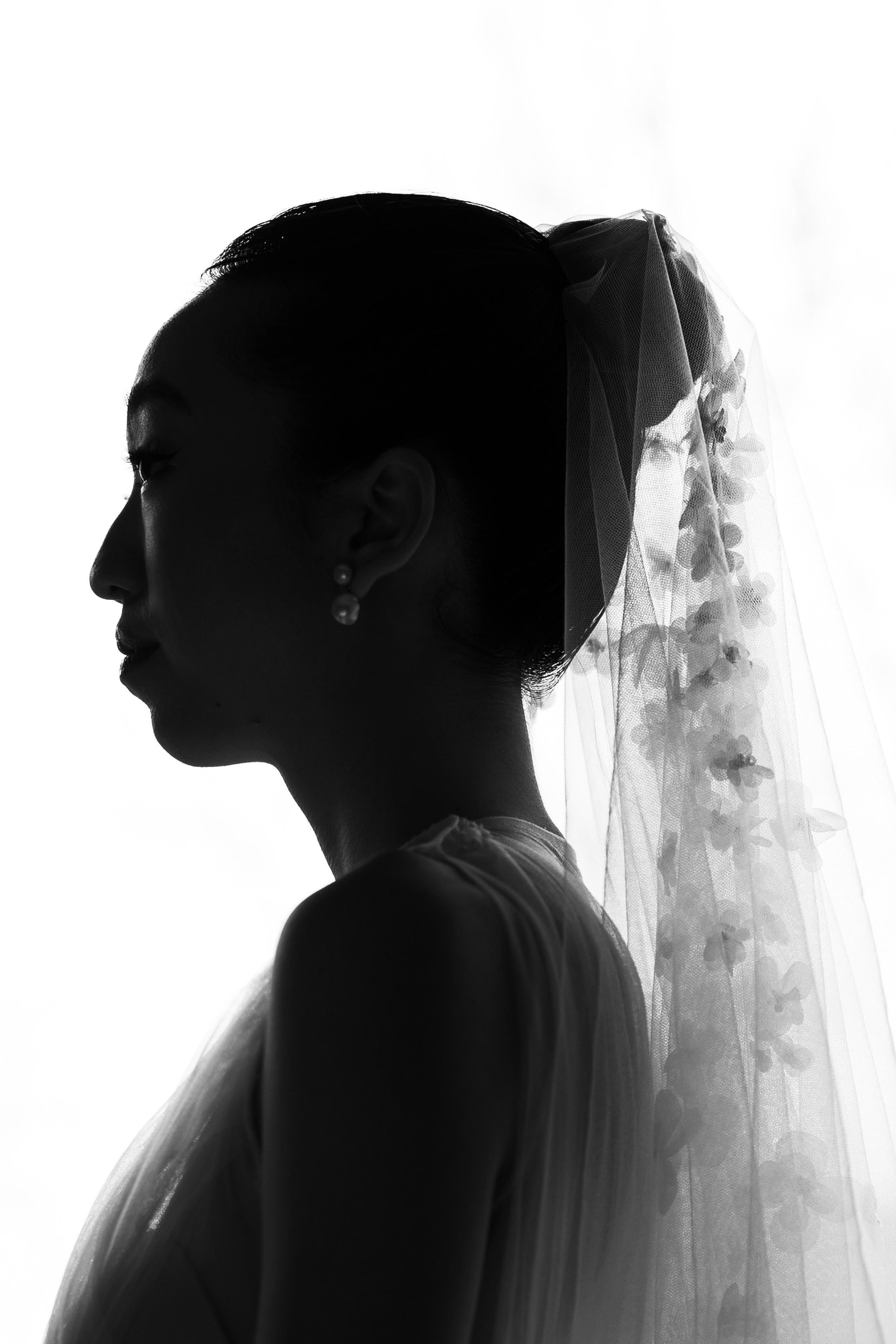 Weddings & Engagements. Wedding and event photographer in guelph ontario canada Jessica Giovanni