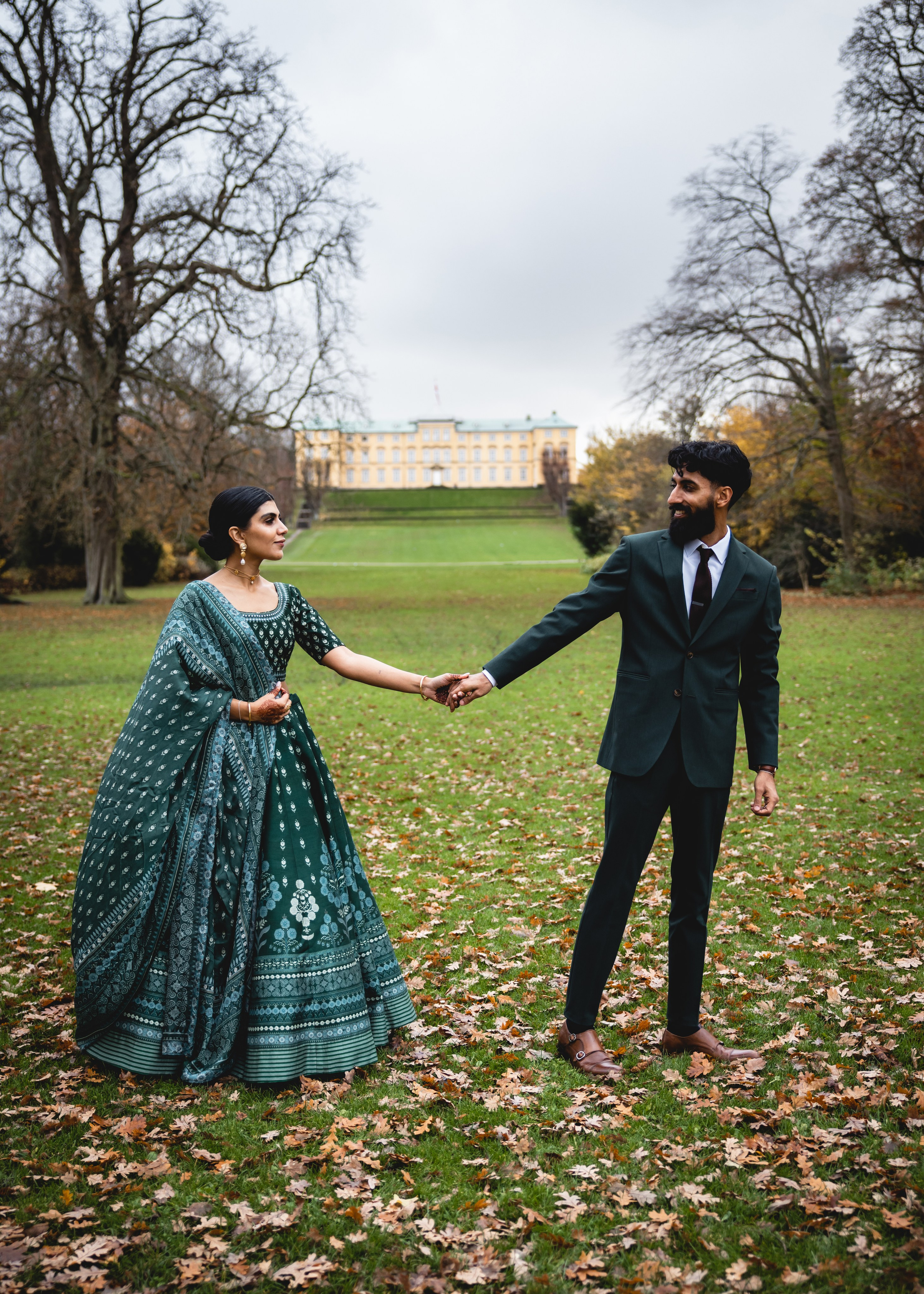 Indian style. Professional wedding photographer in Copenhagen, Denmark — Julia Byron