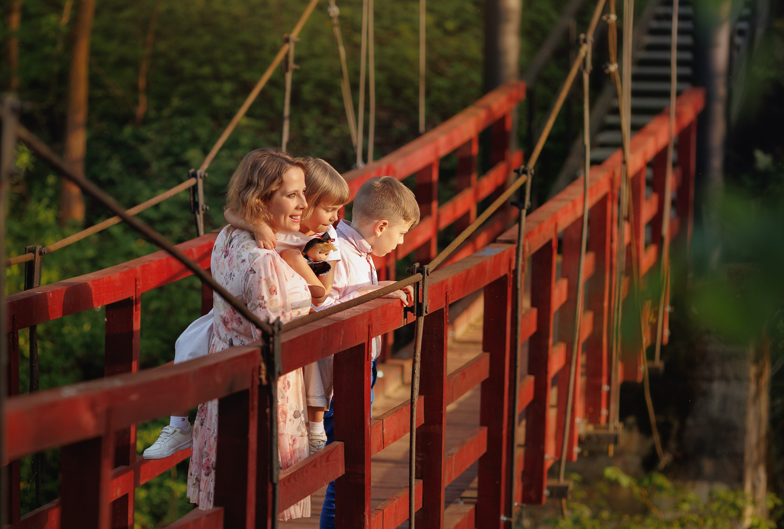 Рядом с мамой. Family photographer in Vilnuis Svetlana Naumova