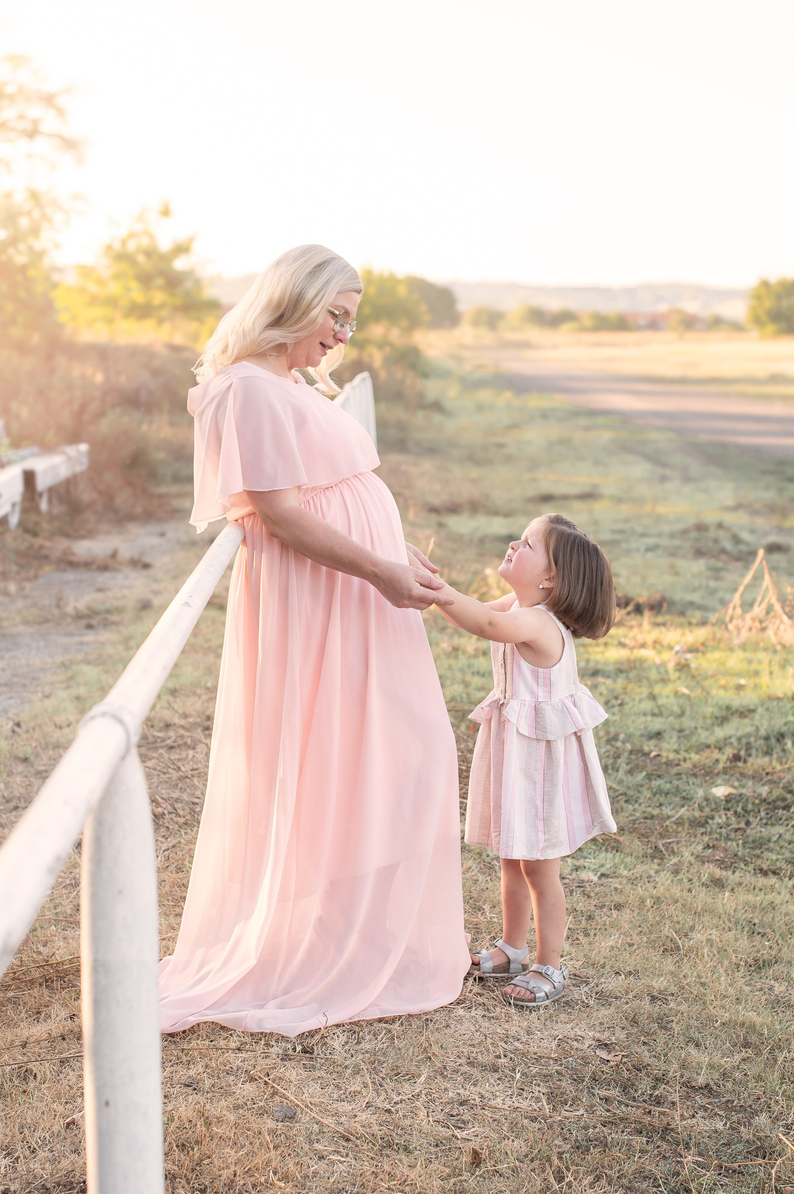 Maternity Portraits “Waiting for you”. Children, family and event photographer Mirjana Zdravkovic