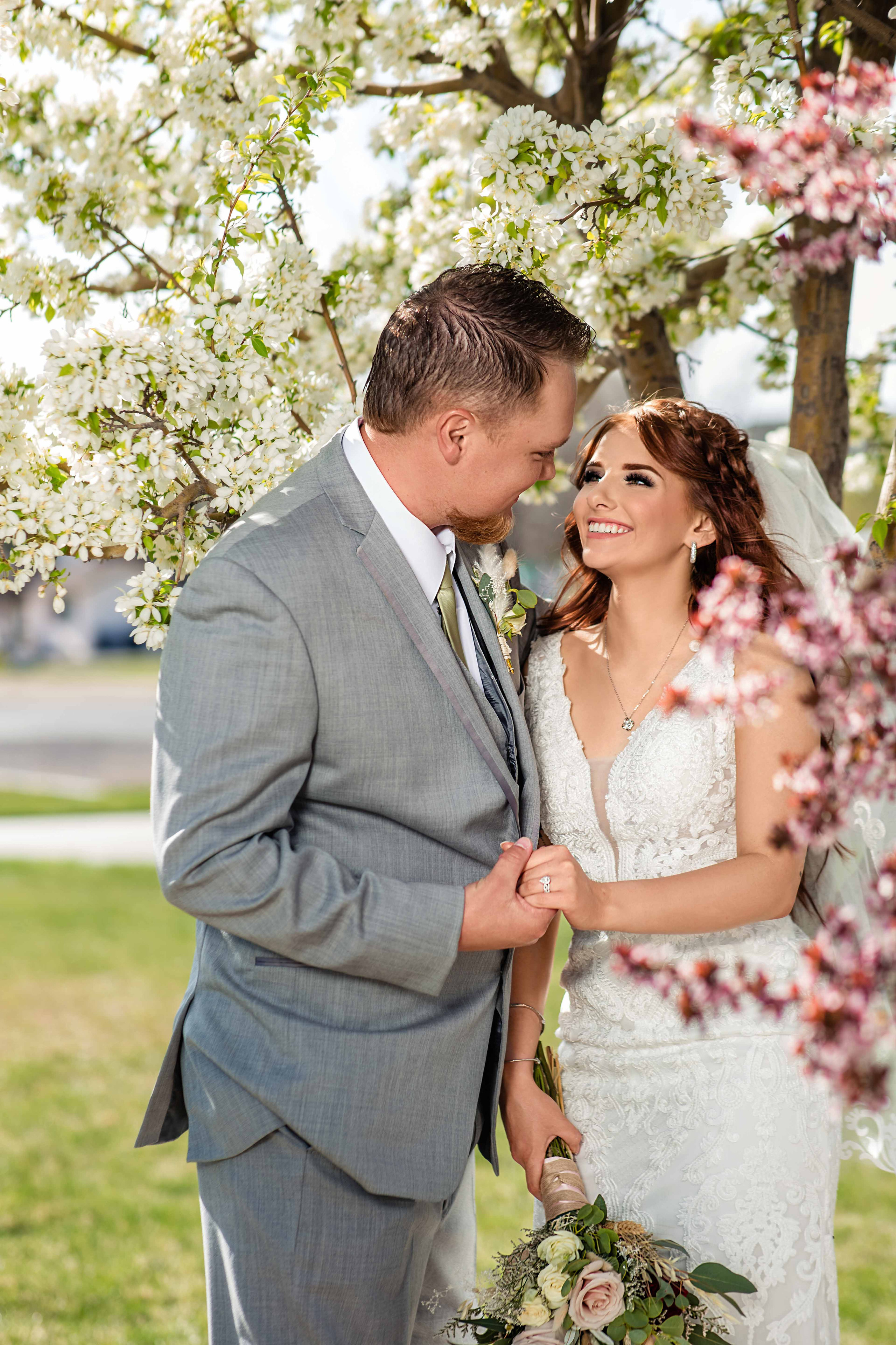 Weddings. Wedding photographer Utah. Weddings, Families, Portraits