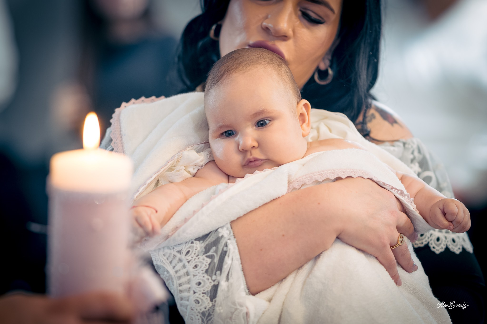 Fotograf Botez Roman Danemarca la biserica romaneasca din Agerbæk| Alex Events. AlexEvents Fotograf / Videograf de evenimente Danemarca DK Horsens, Arhus, Odense, Vejle.Nunta, botez, foto-studio
