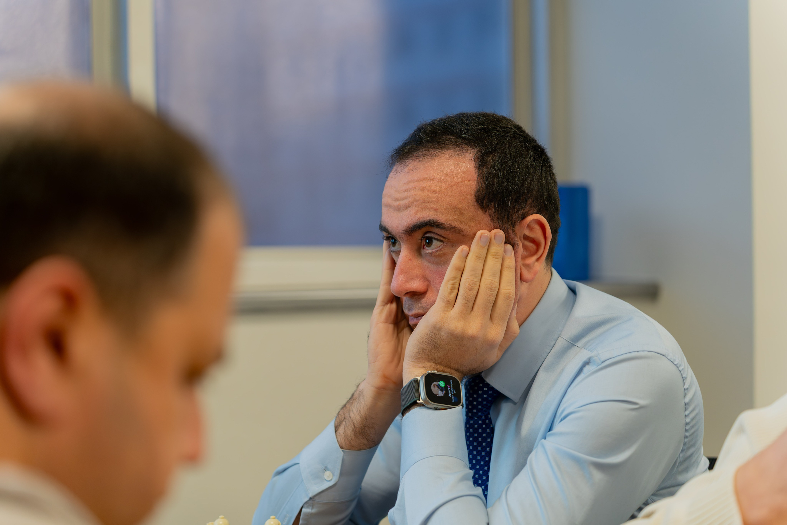 Aztelekom şirkətinin əməkdaşları arasında keçirilən şahmat turniri. Fotoqraf Vəli Məmmədov