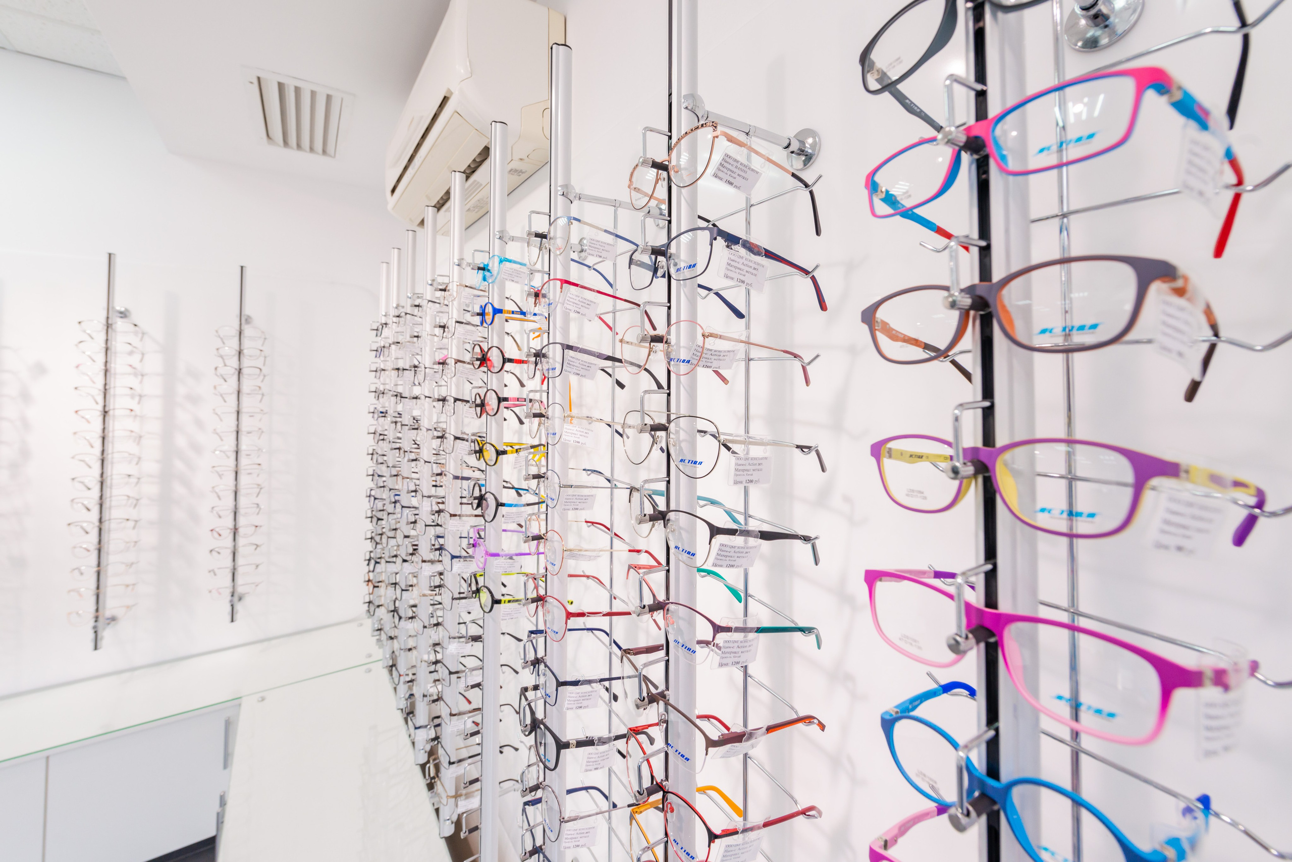 Центр микрохирургии глаза Консилиум. ФОТОГРАФ МЕКСИКА КИНТАНА-РОО