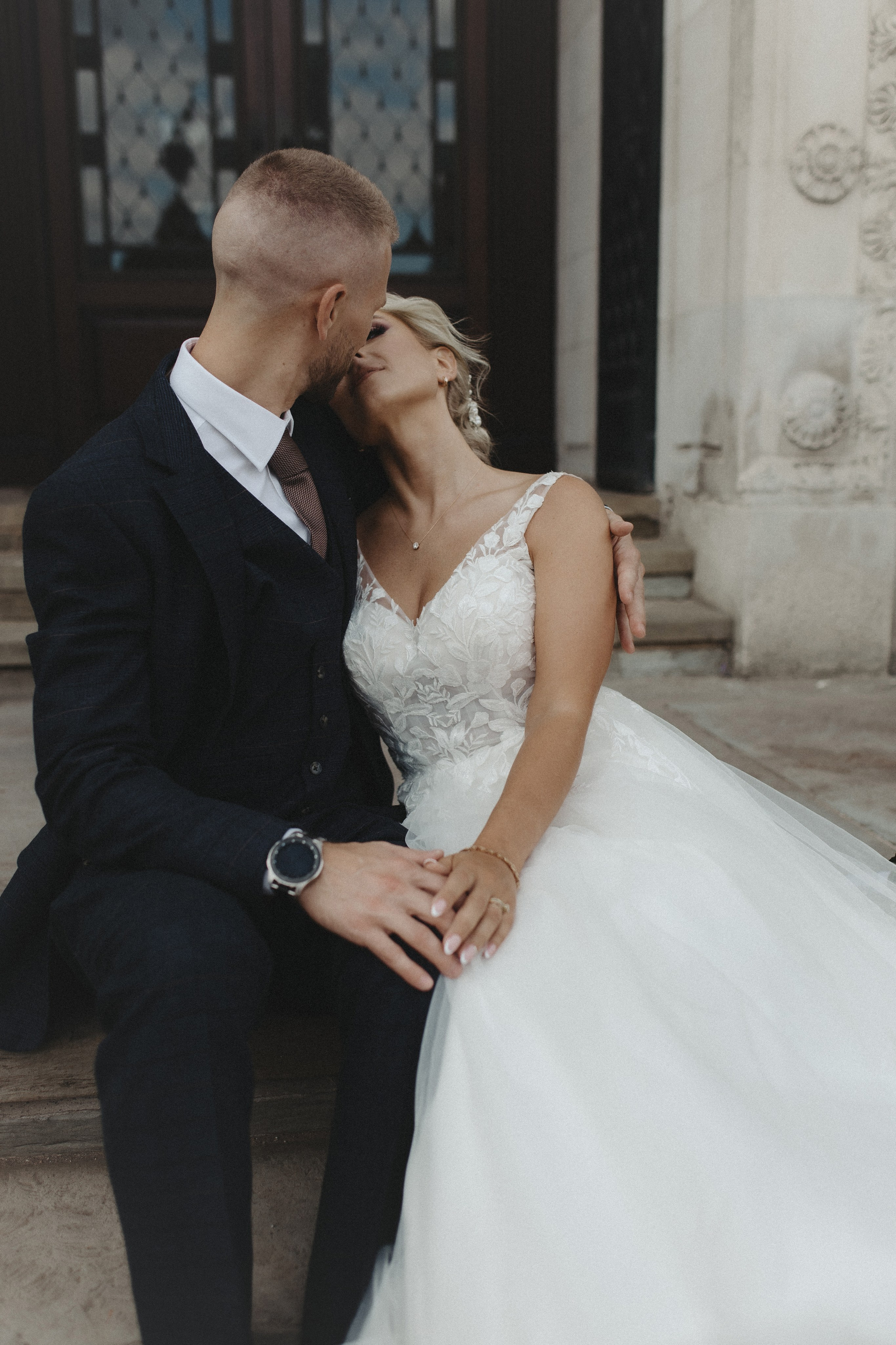 K&V. Wedding and Portrait Photographer Evie Moon
