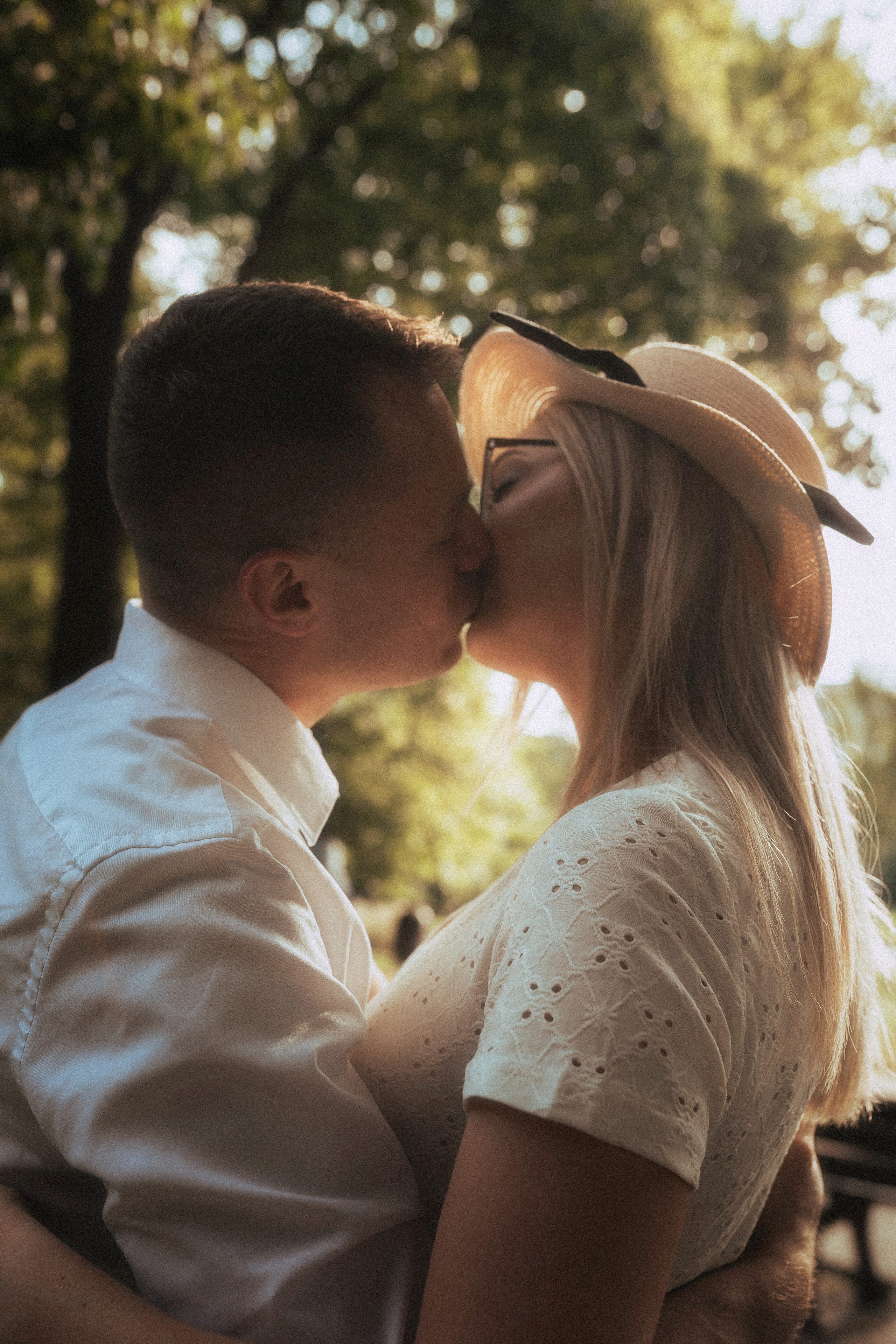 Love Stories. Mike Avelli