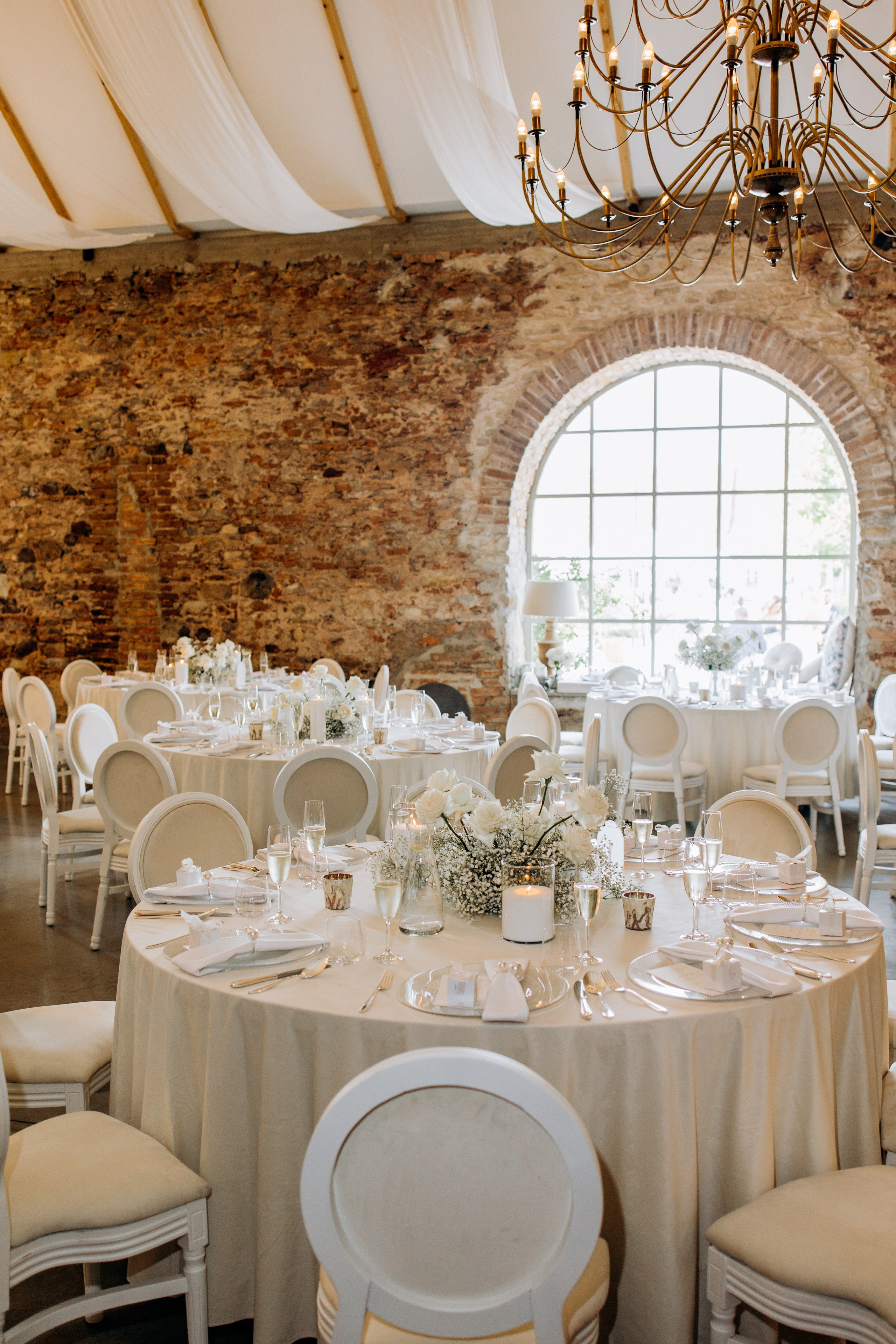 Wedding moments at Na Kmine