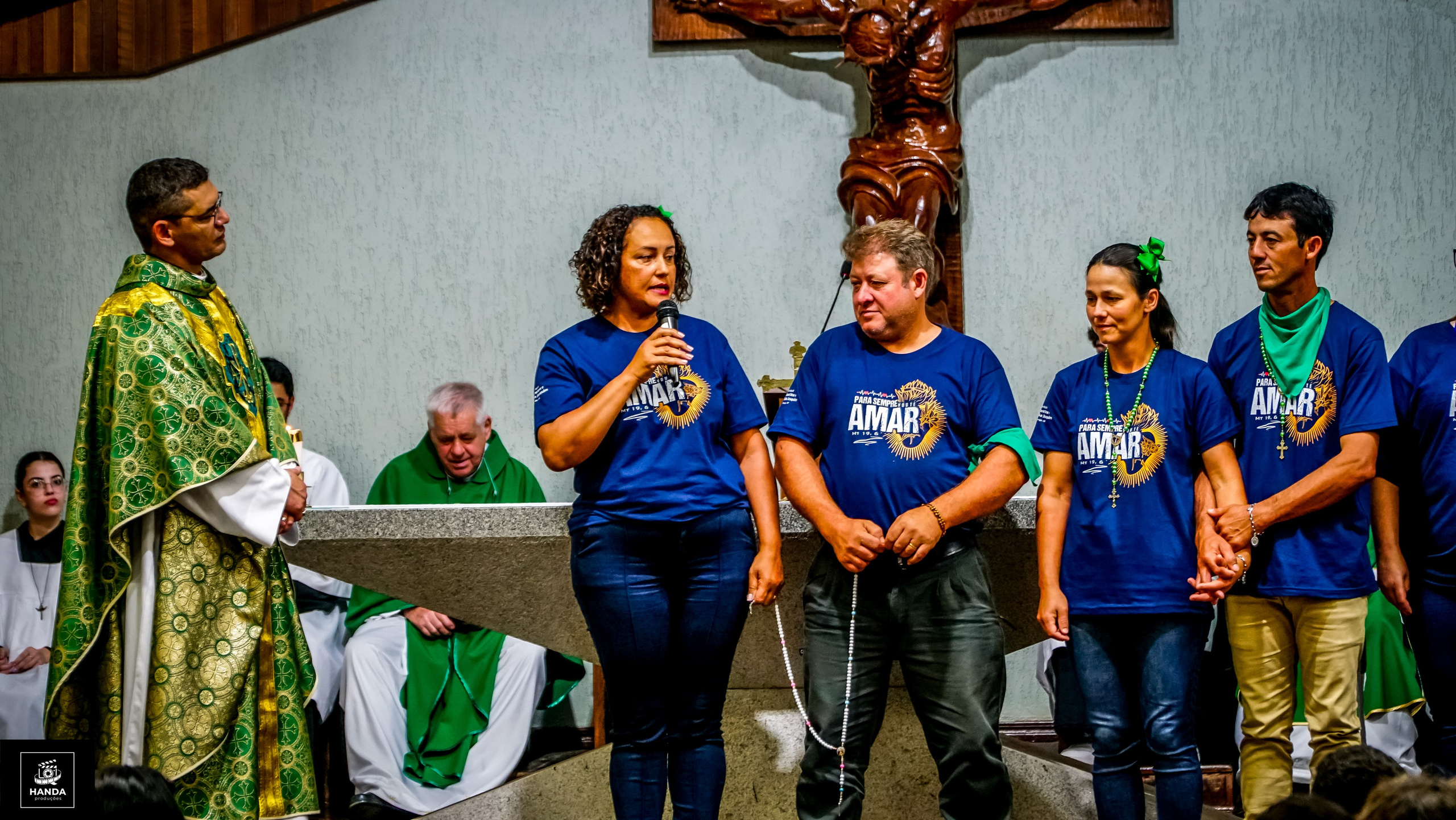 Acampamento Casais. Handa Produções